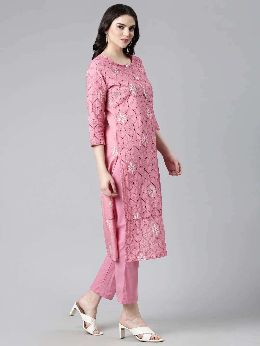 Neerus Pink Regular Straight Printed Kurta And Trousers With Dupatta - Image 2
