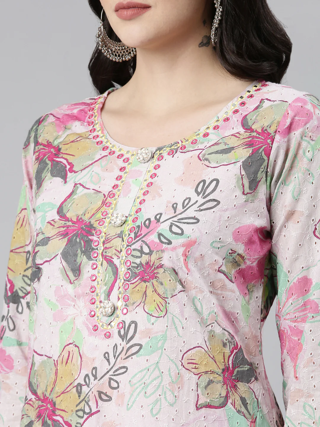 Neerus Pink Regular Straight Printed Kurta And Trousers With Dupatta - Image 4