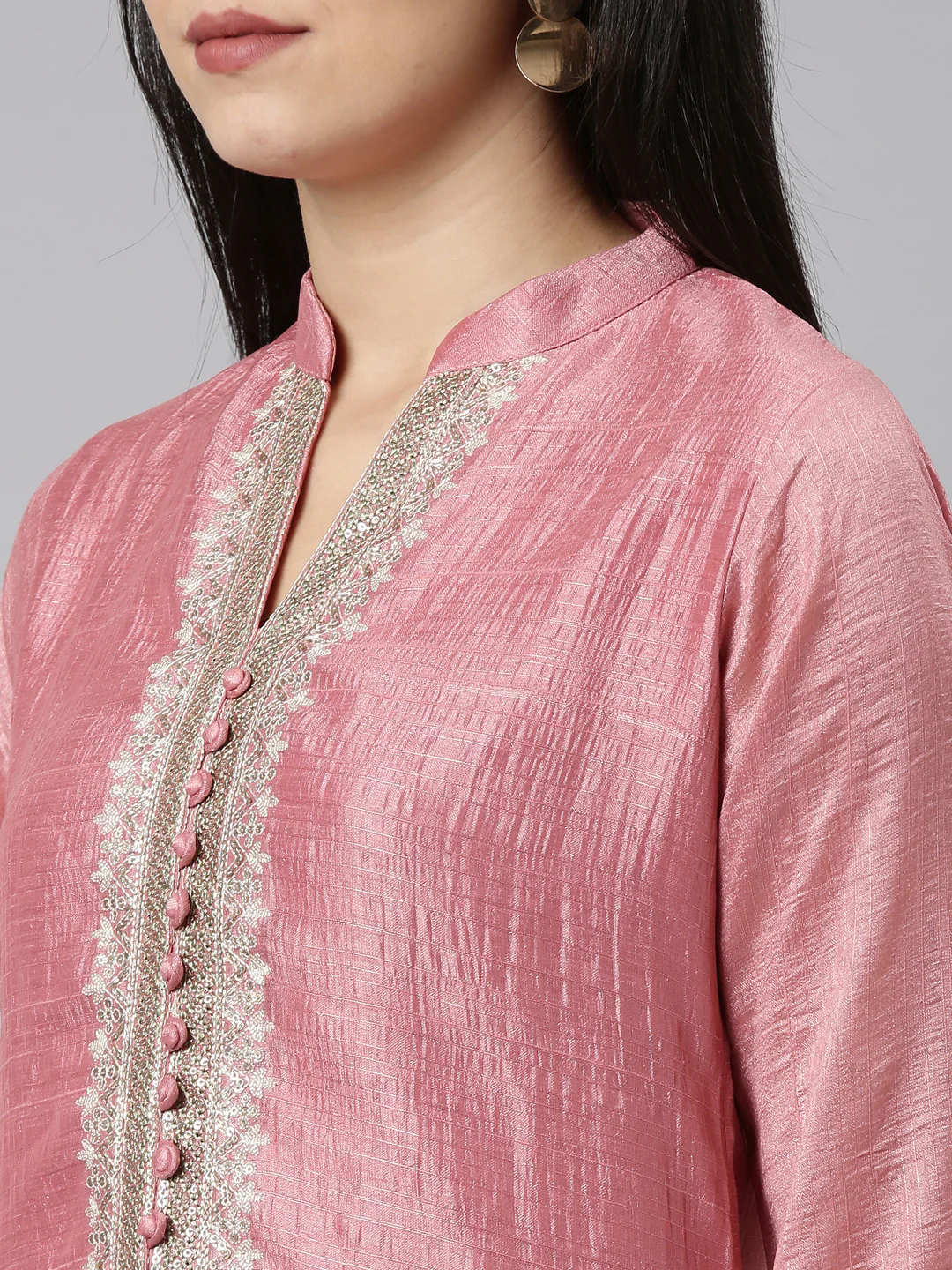 Neerus Pink Regular Straight Solid Kurta And Trousers - Image 4