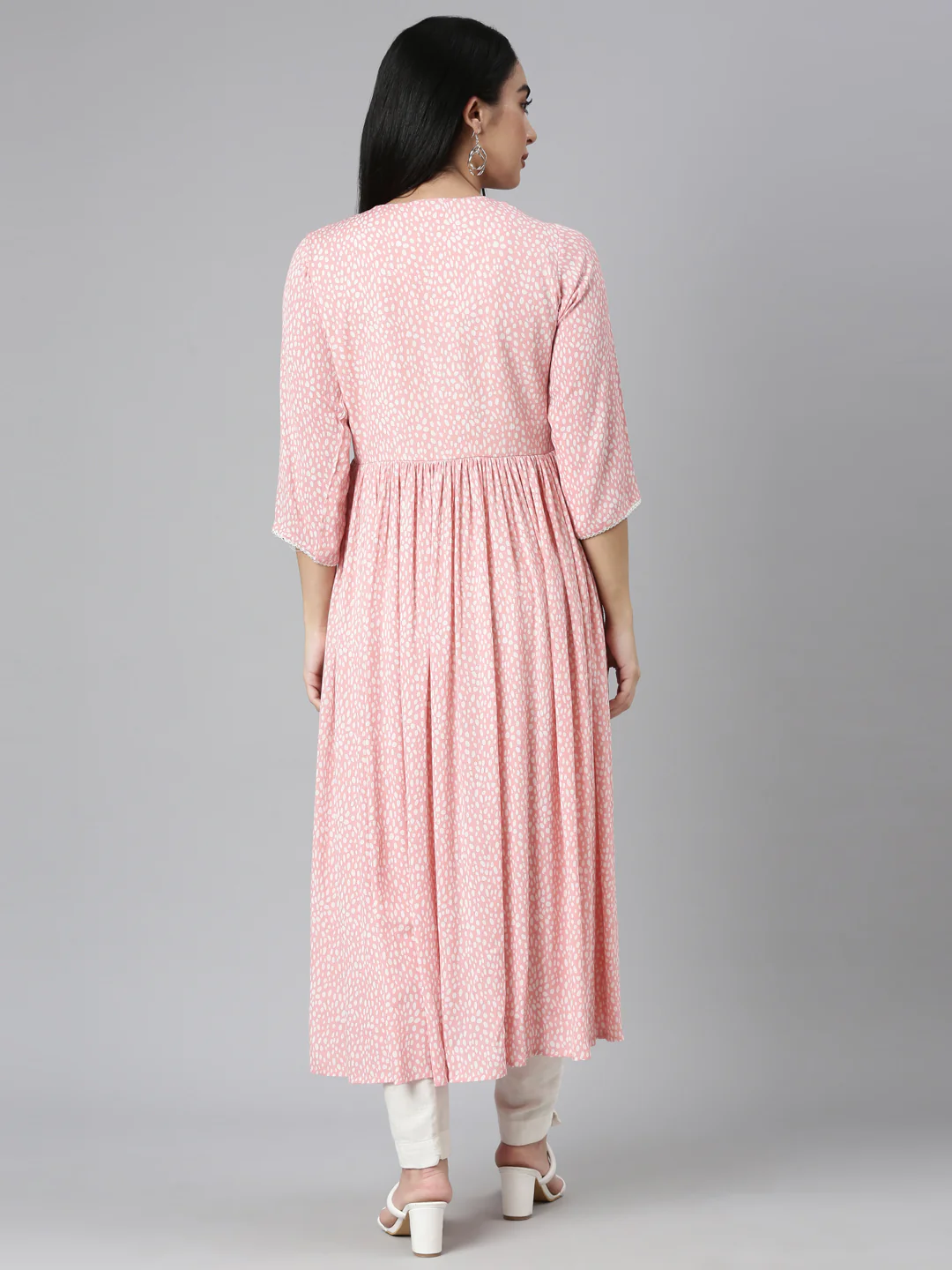 Neerus Pink Straight Casual Floral Anarkali Kurta - Image 3
