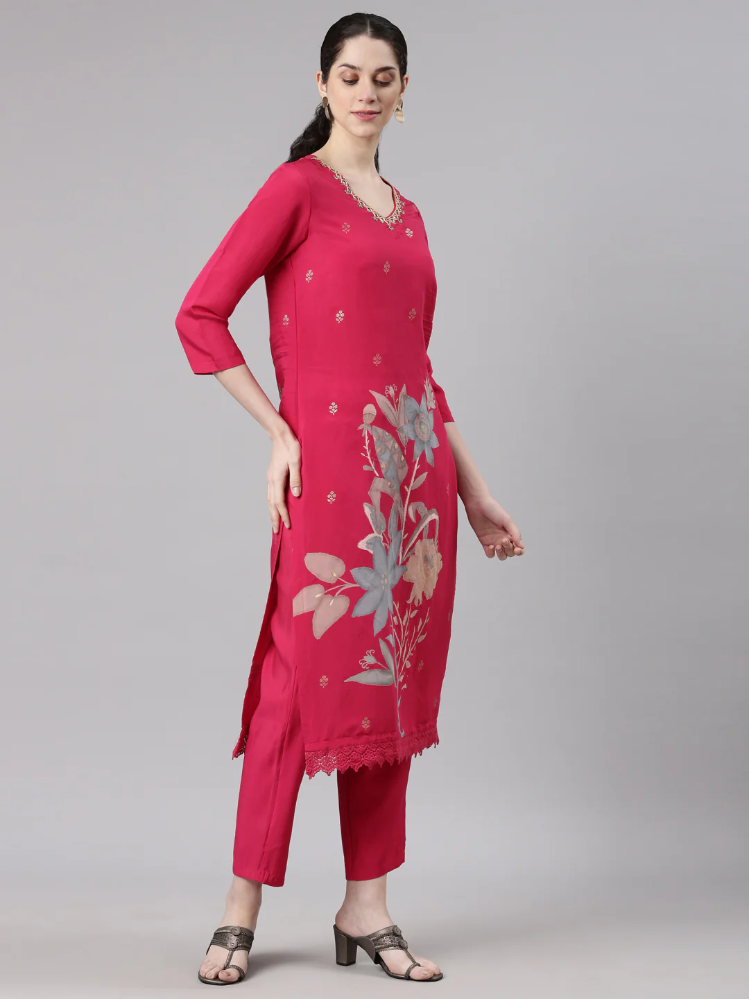 Neerus Pink Straight Casual Floral Kurta and Trouser with Dupatta - Image 3