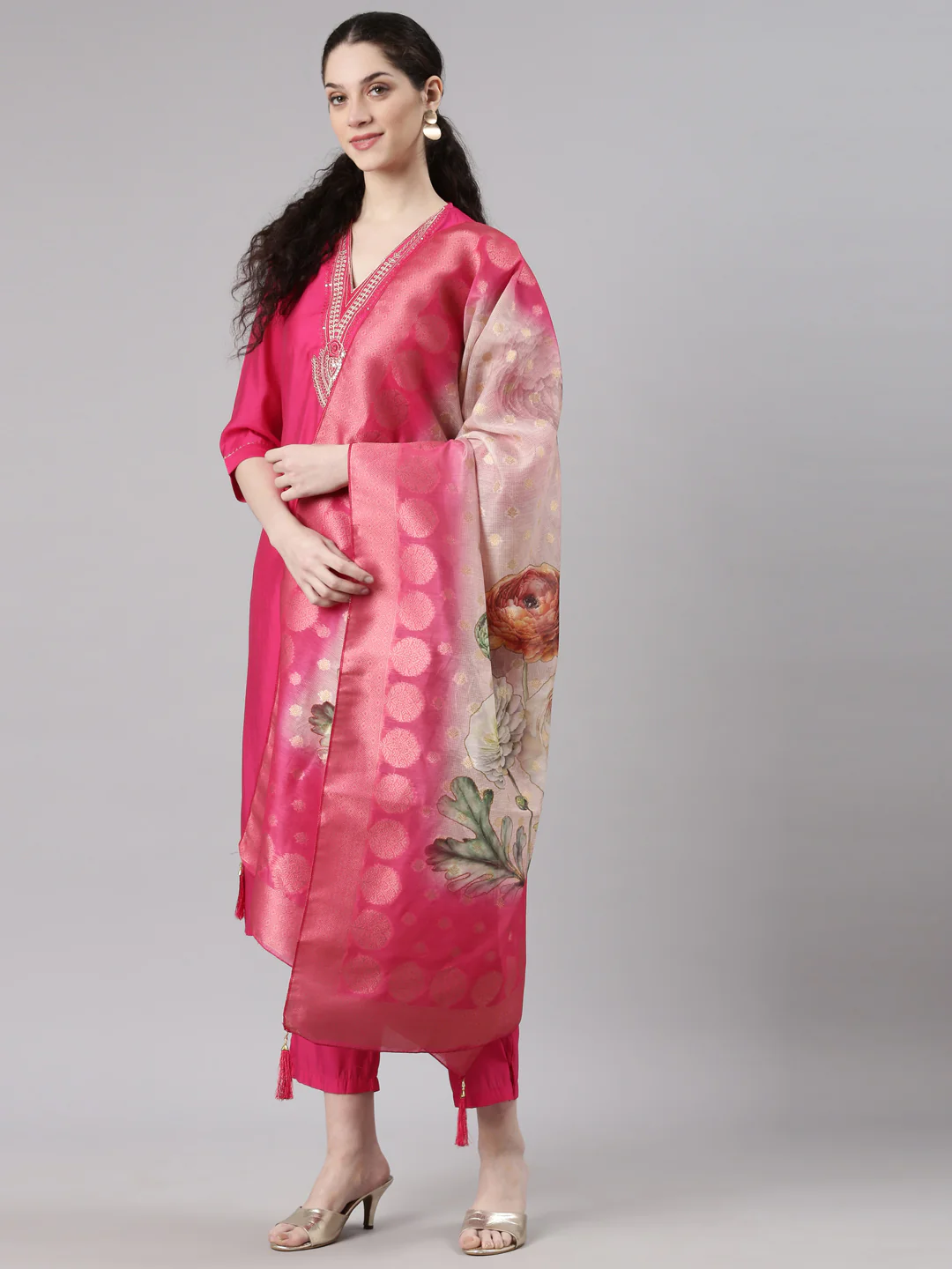 Neerus Pink Straight Casual Solid Kurta and Trouser with Dupatta - Image 6