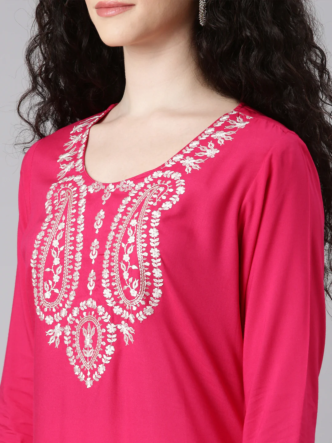 Neerus Pink Straight Casual Solid Kurta - Image 4