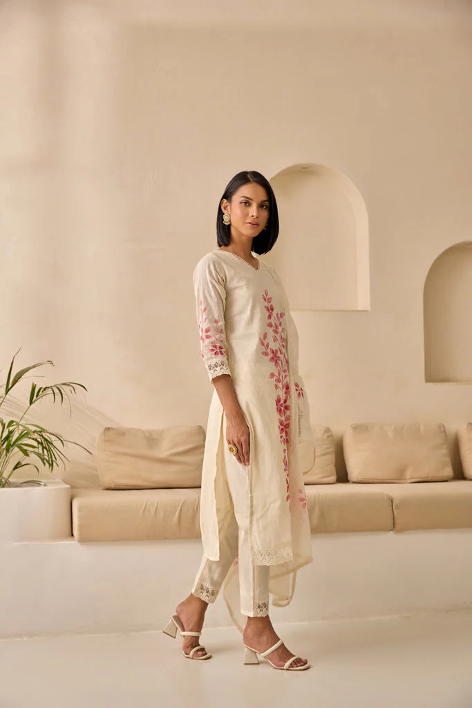Neerus Pink Straight Embellished Kurta And Trousers With Dupatta. - Image 3