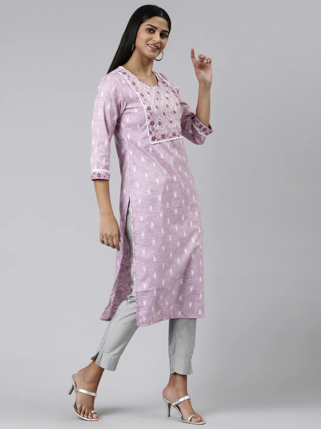 Neerus Pink Straight Printed Viscose Rayon Kurta - Image 2