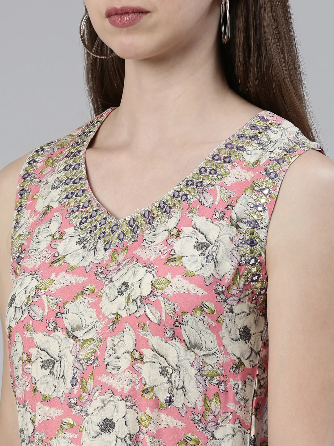 Neerus Pink Straight Regular Viscose Rayon Kurta - Image 4