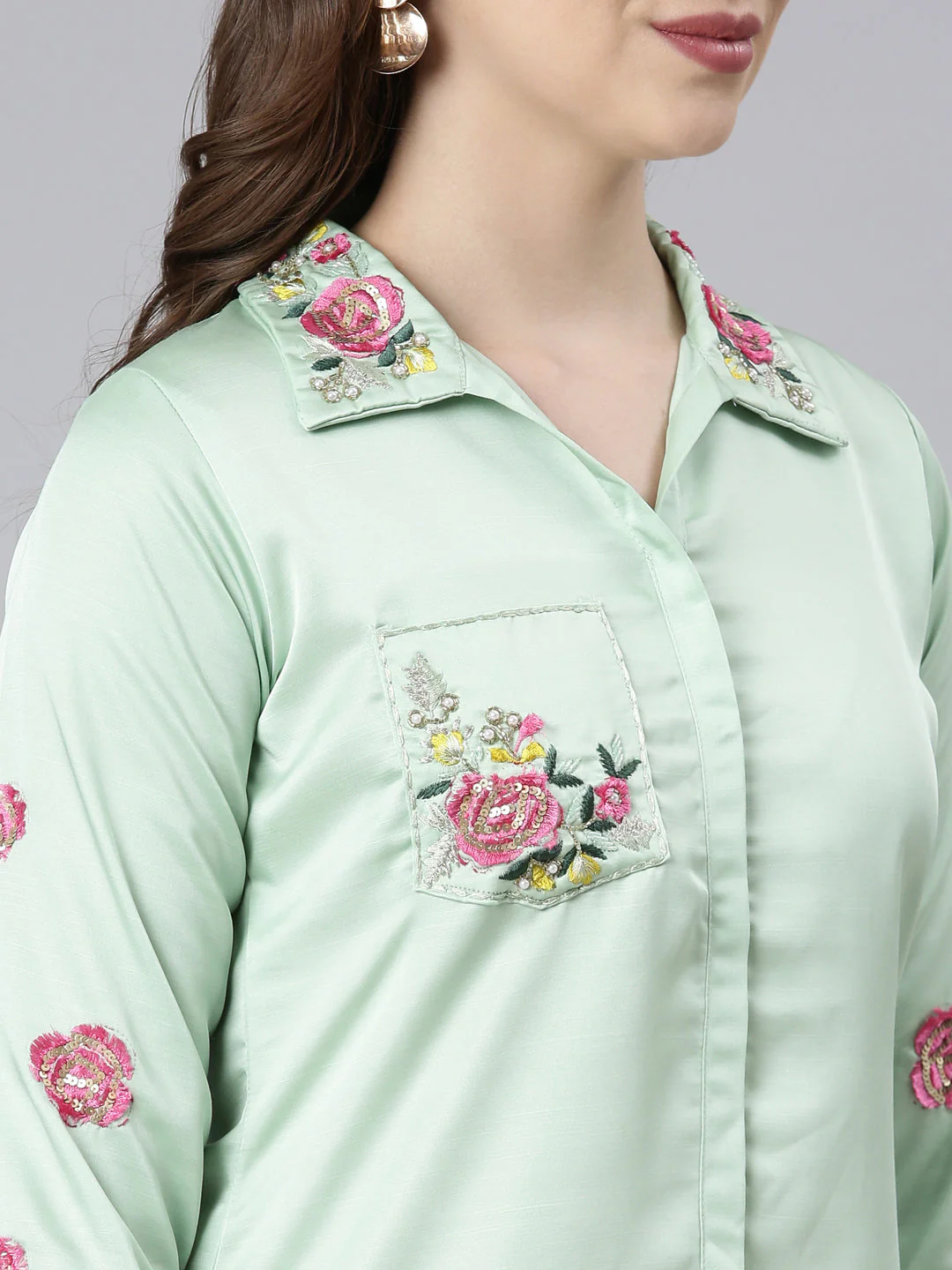 Neerus Pista Casual Embroidered Top And Trousers - Image 2