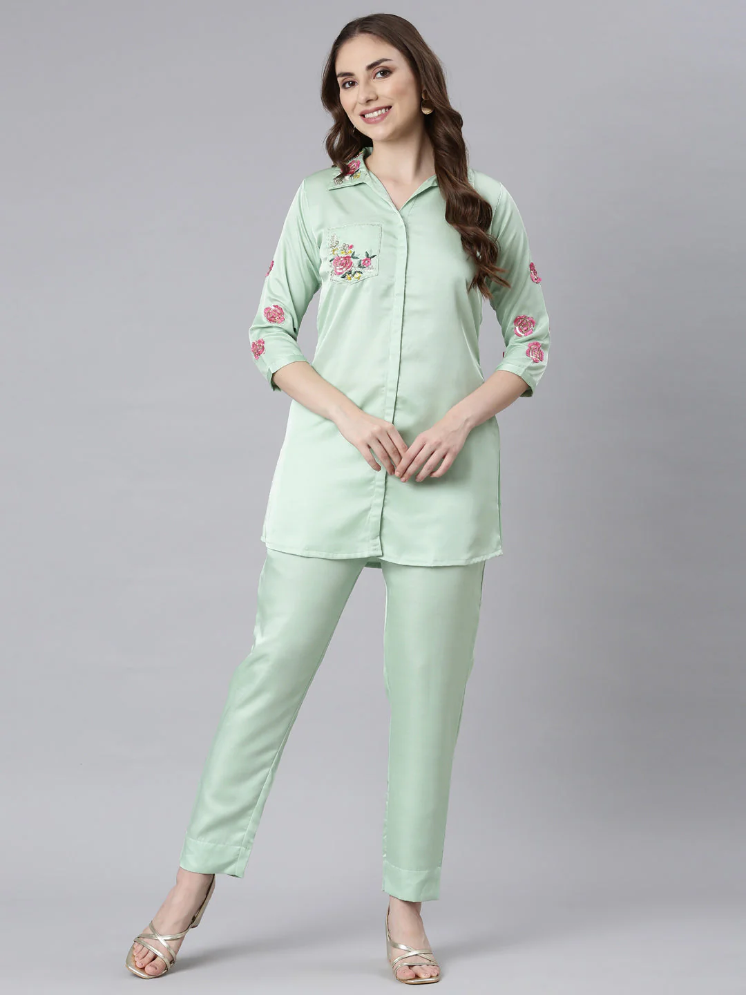 Neerus Pista Casual Embroidered Top And Trousers - Image 5