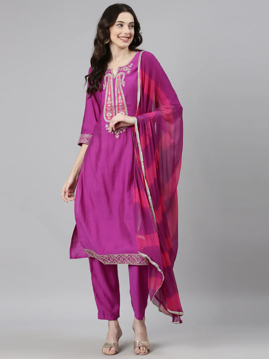 Neerus Purple Casual Solid Straight Kurta and Trousers With Dupatta - Image 6