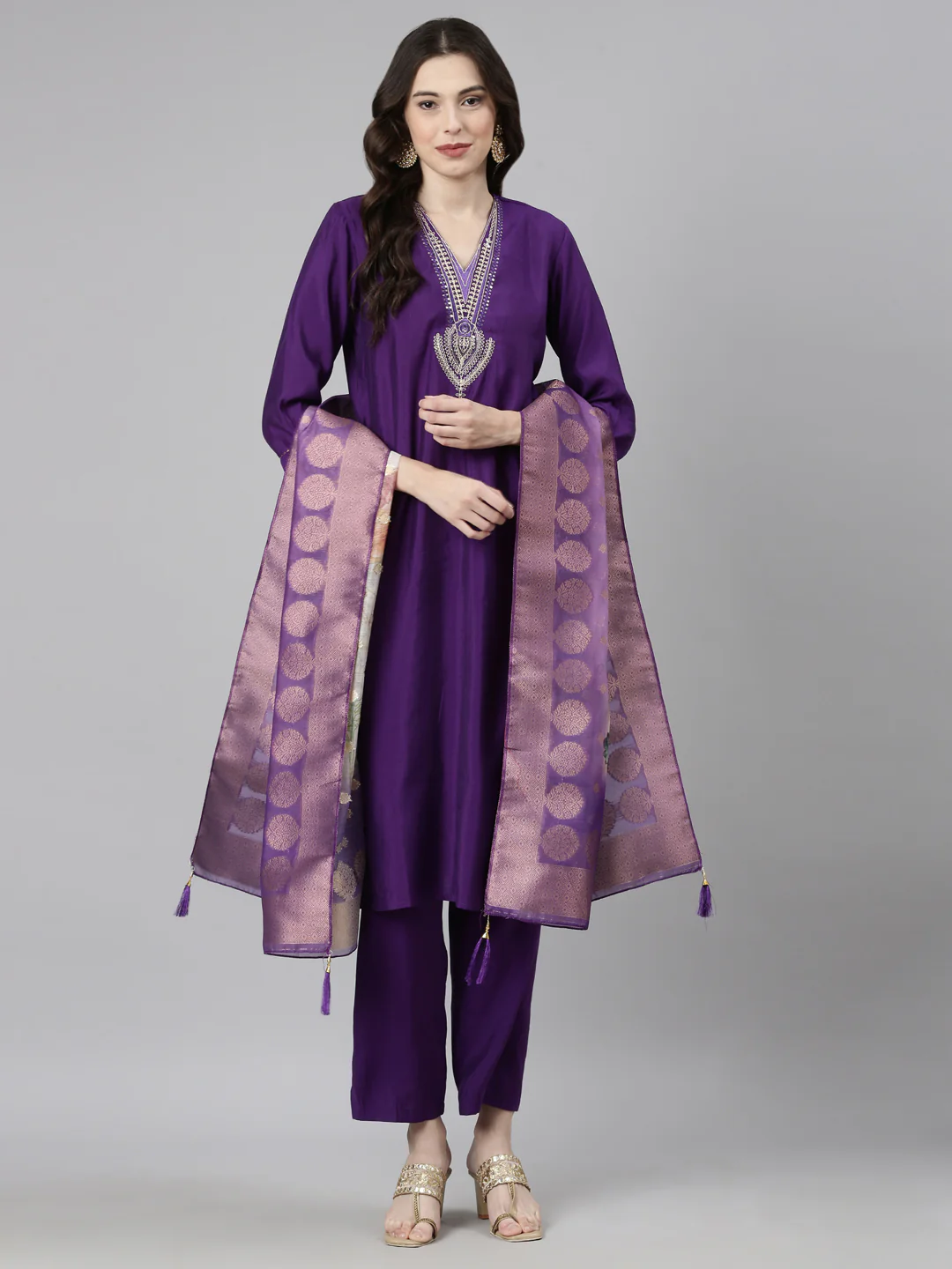 Neerus Purple Casual Solid Straight Kurta and Trousers With Dupatta - Image 6