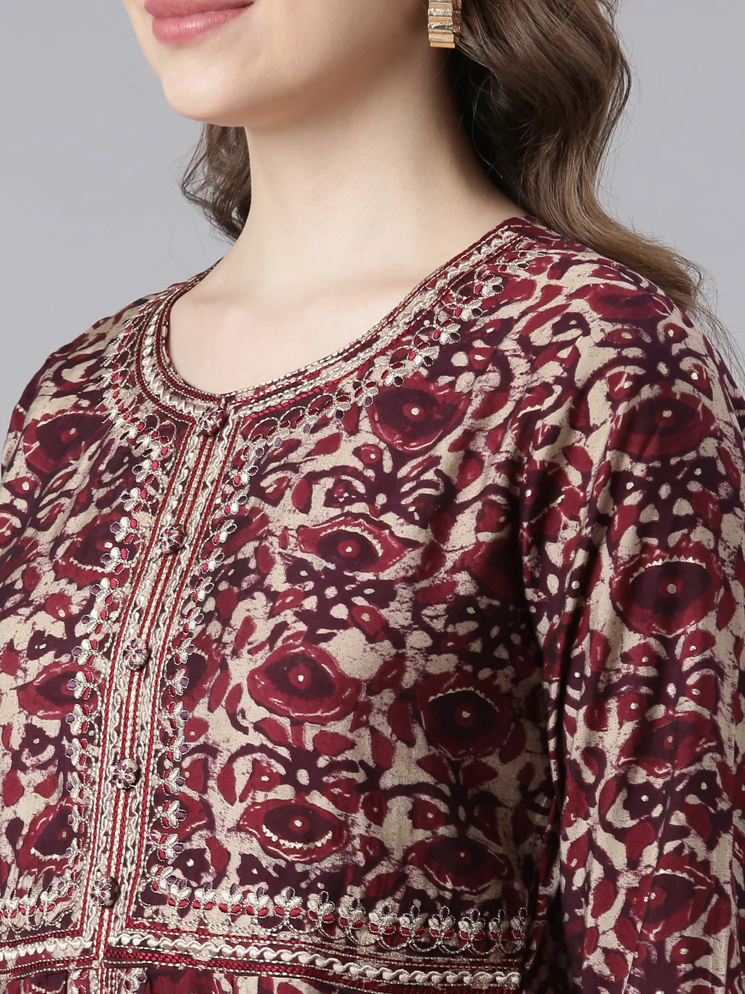 Neerus Purple Model Curved Casual Floral Kurta and Trouser with Dupatta - Image 5