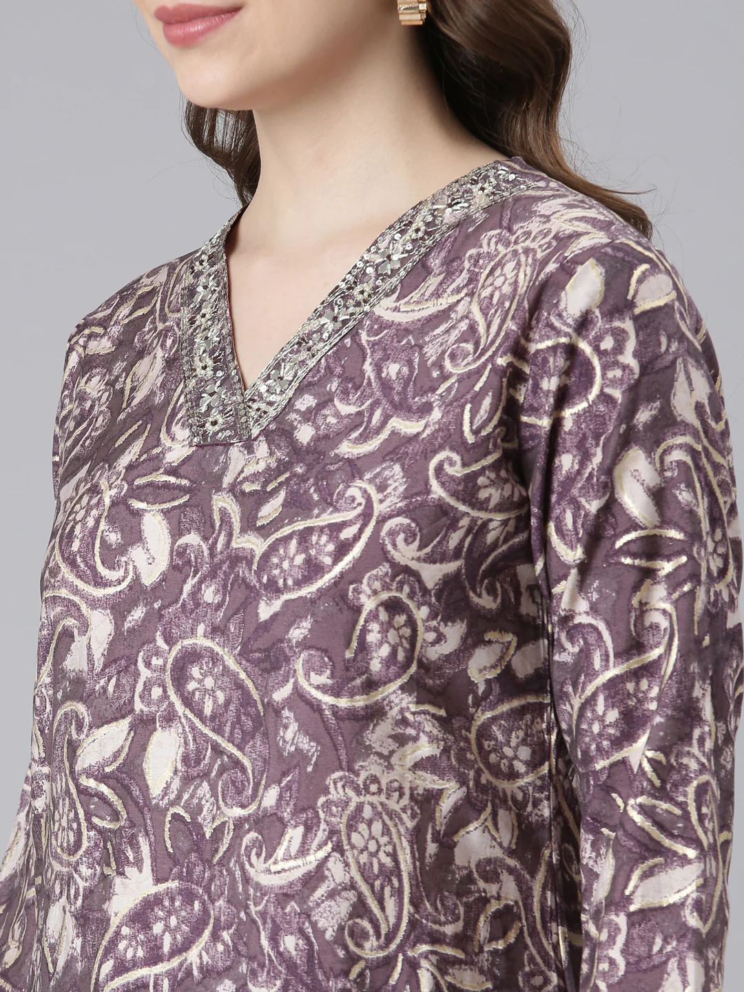 Neerus Purple Model Straight Casual Paisley Kurta and Trouser with Dupatta - Image 5