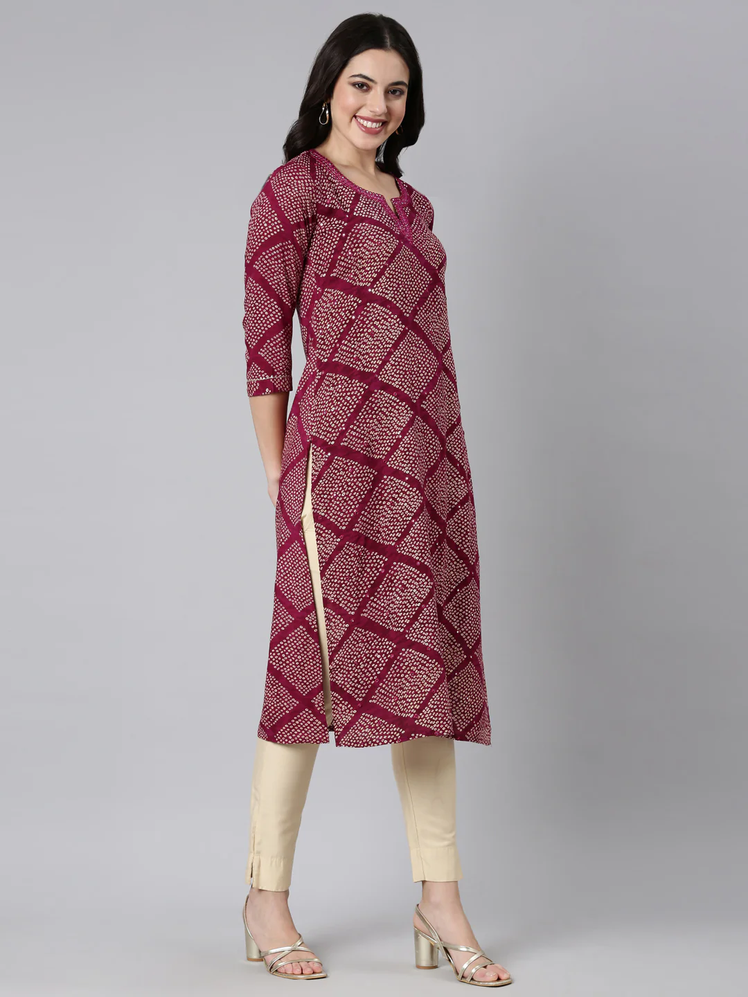 Neerus Purple Panelled Straight Bandhani Kurta - Image 2