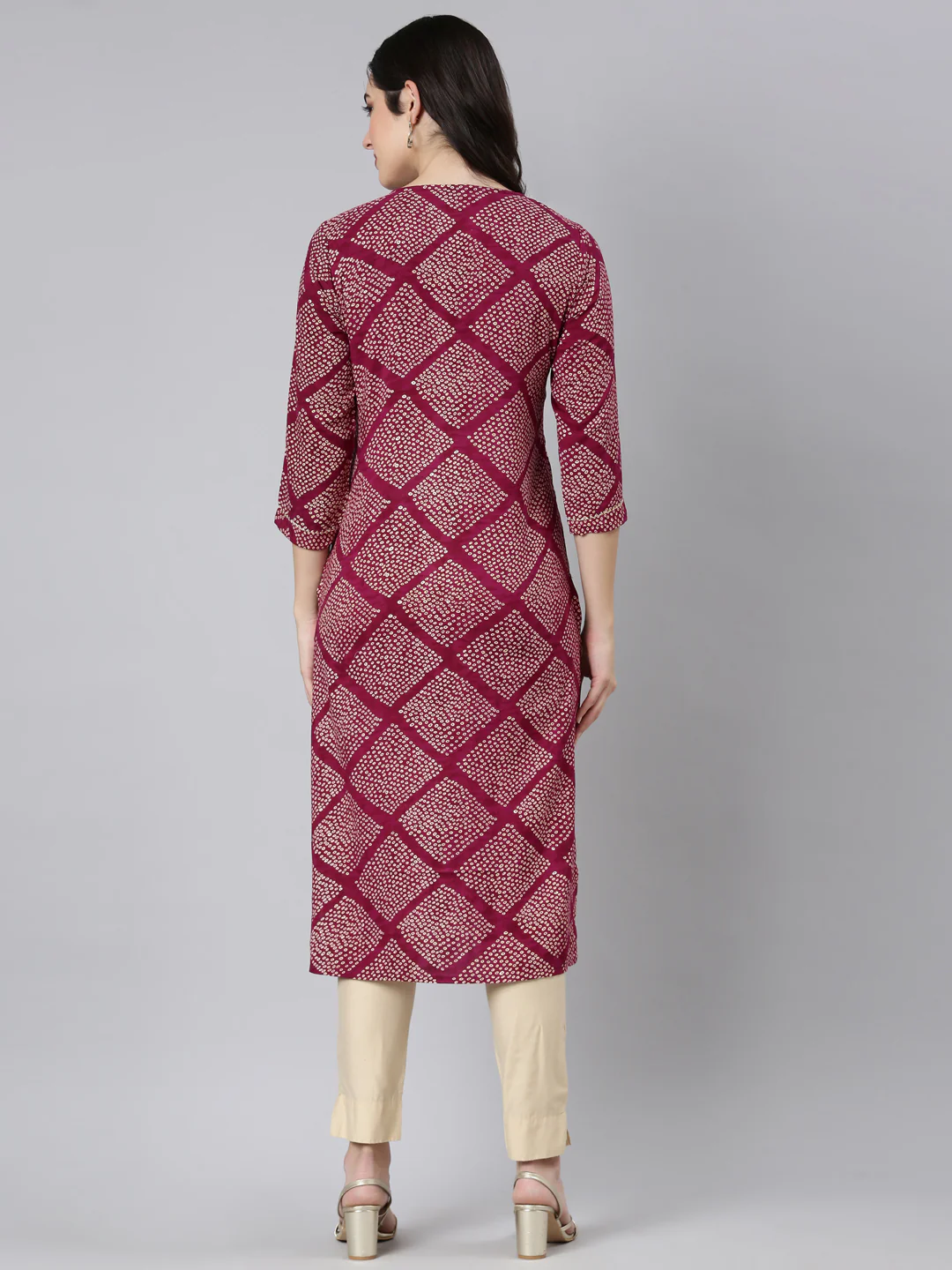 Neerus Purple Panelled Straight Bandhani Kurta - Image 3