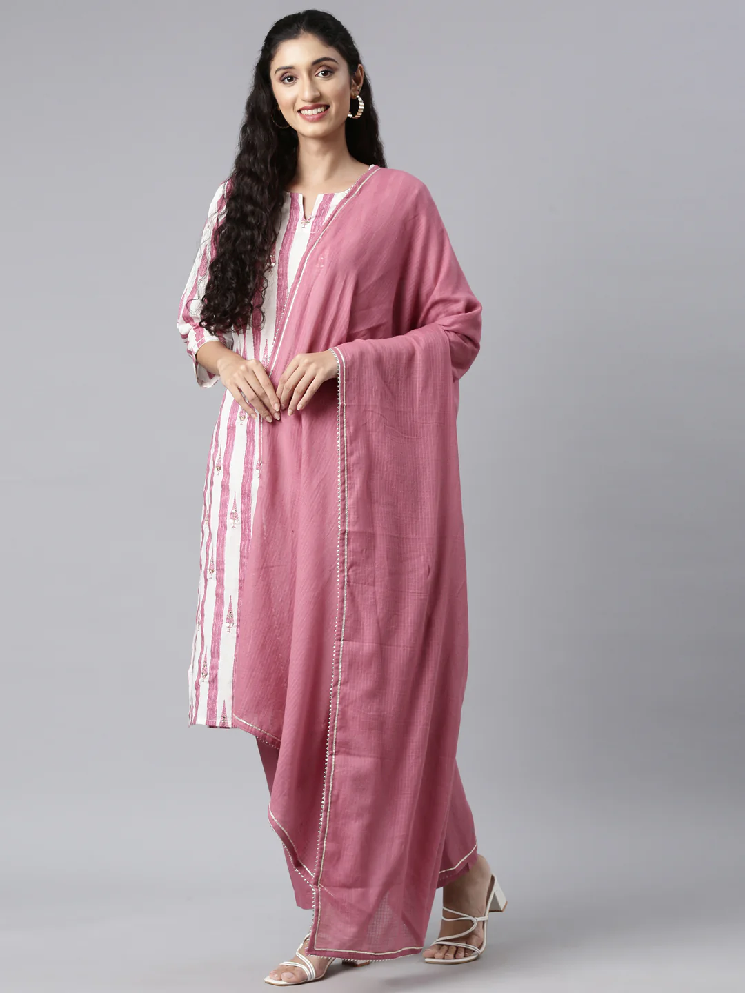 Neerus Purple Panelled Straight Kurta and Trousers With Dupatta - Image 5