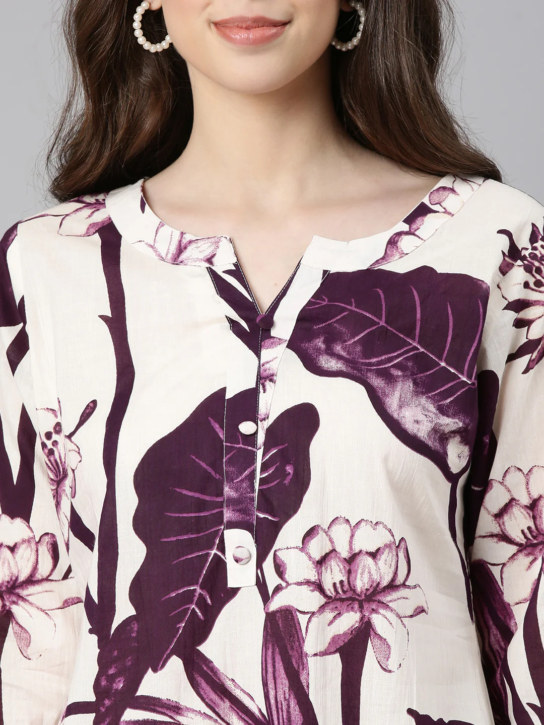 Neerus Purple Printed Straight Kurta and Trousers - Image 4