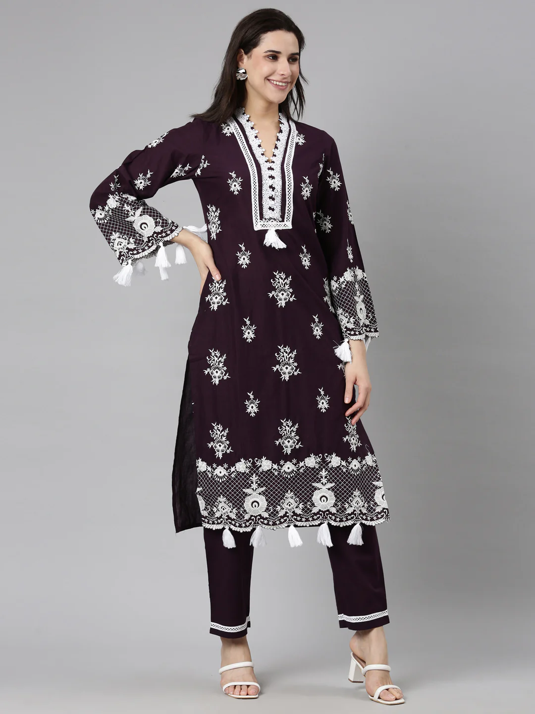 Neerus Purple Regular Straight Floral Kurta And Trousers With Dupatta - Image 2