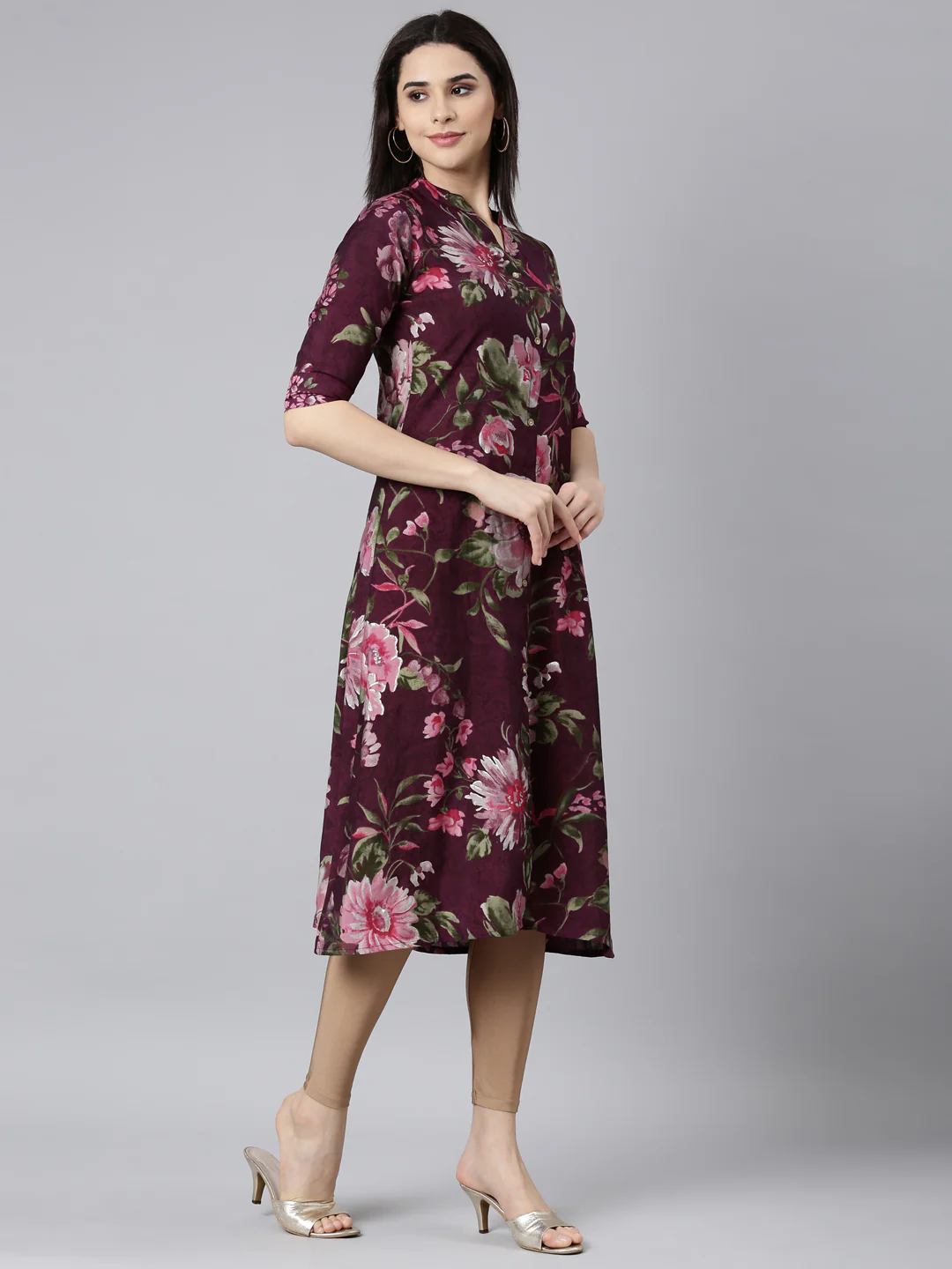 Neerus Purple Regular Straight Floral Kurta - Image 2