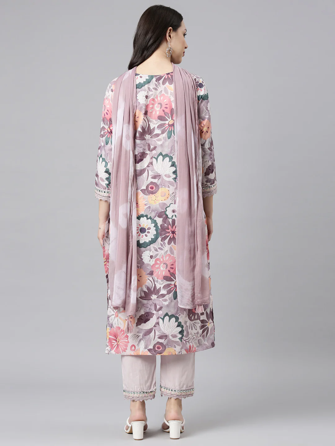 Neerus Purple Regular Straight Kurta and Trousers With Dupatta - Image 3