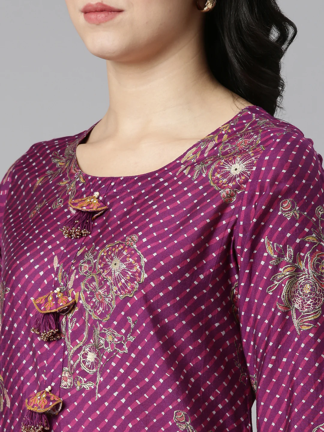 Neerus Purple Regular Straight Printed Kurta And Trousers With Dupatta - Image 4