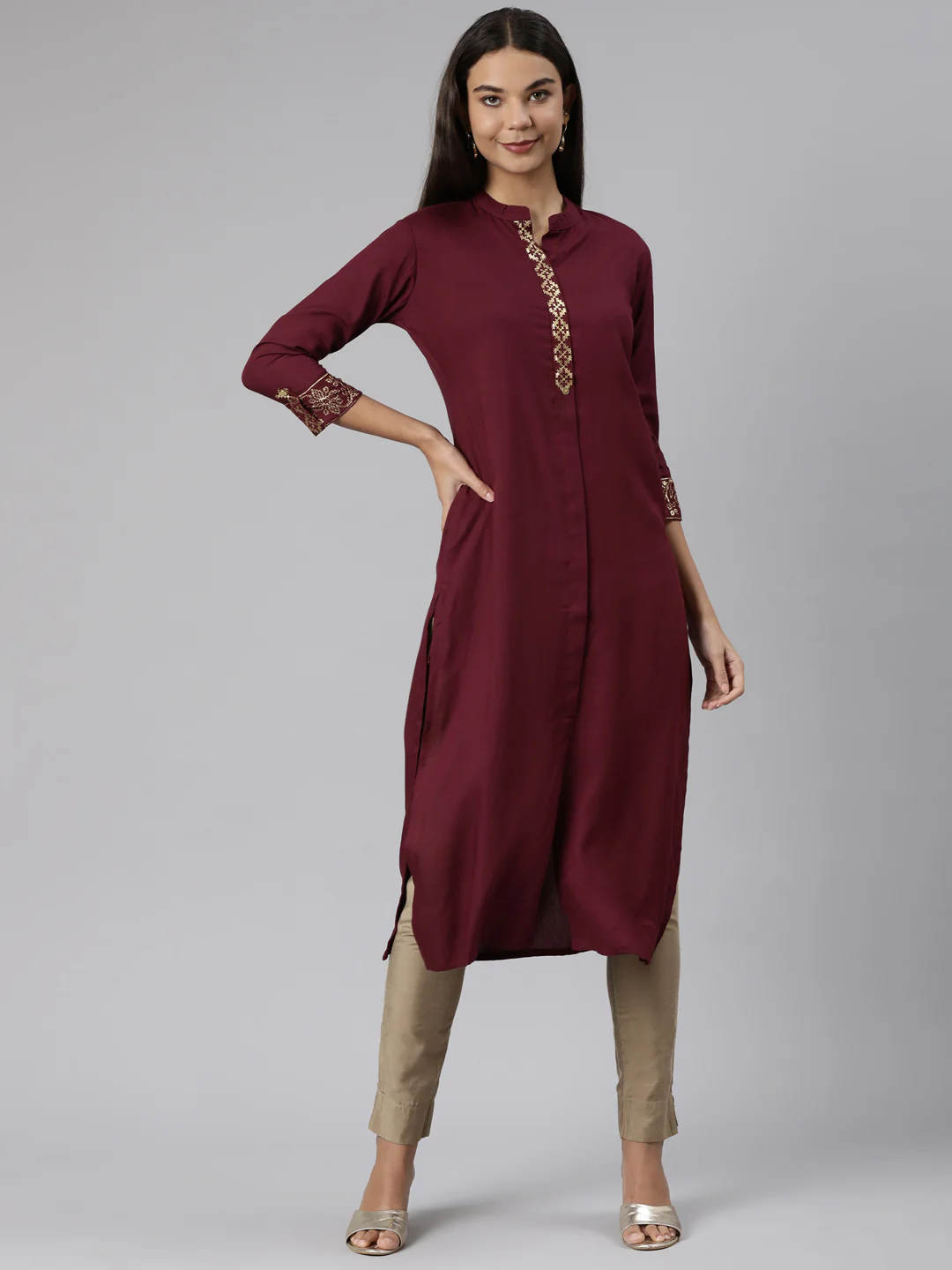 Neerus wine Regular Straight Solid Kurta