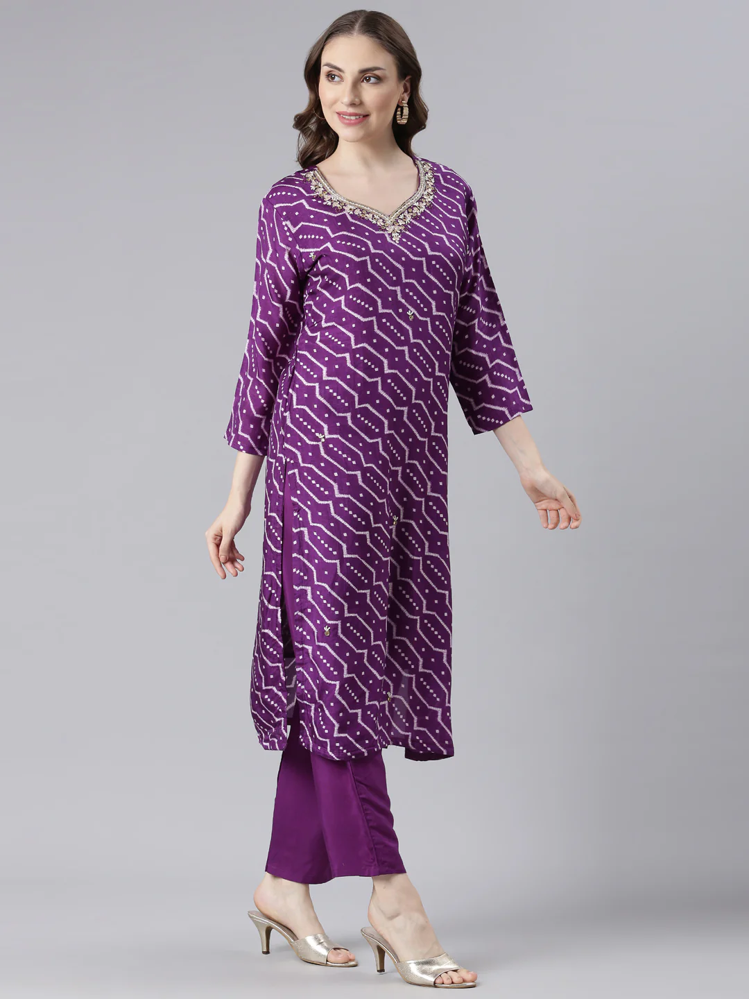 Neerus Purple Silk Straight Casual Chevron Kurta and Trouser with Dupatta - Image 4