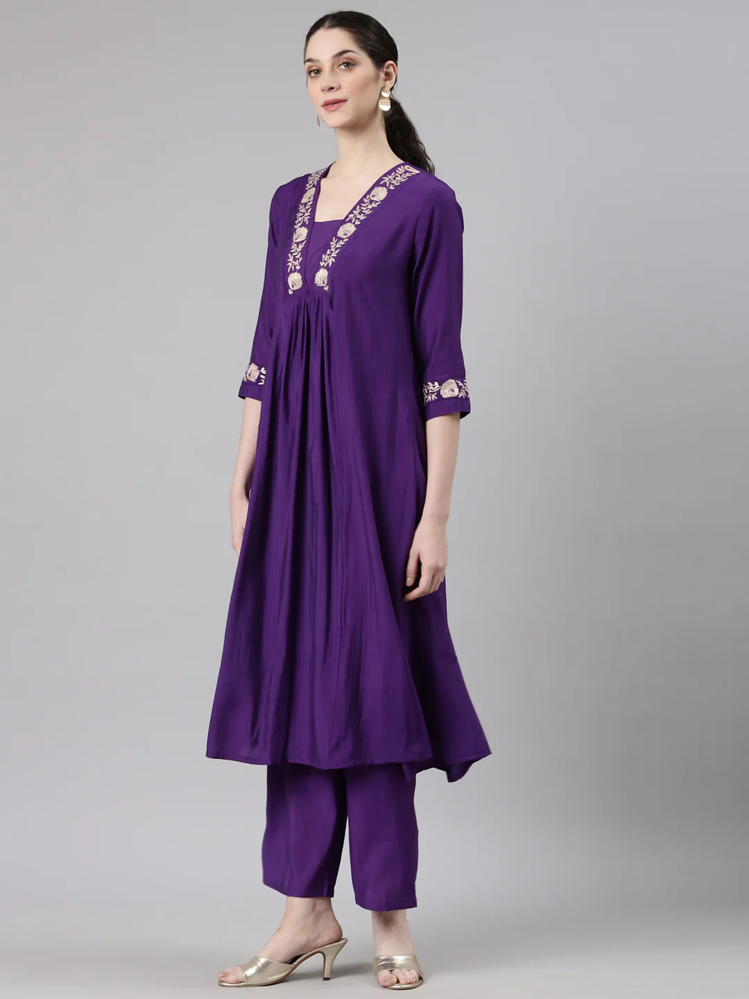 Neerus Purple Straight Casual Floral Kurta and Trouser - Image 2