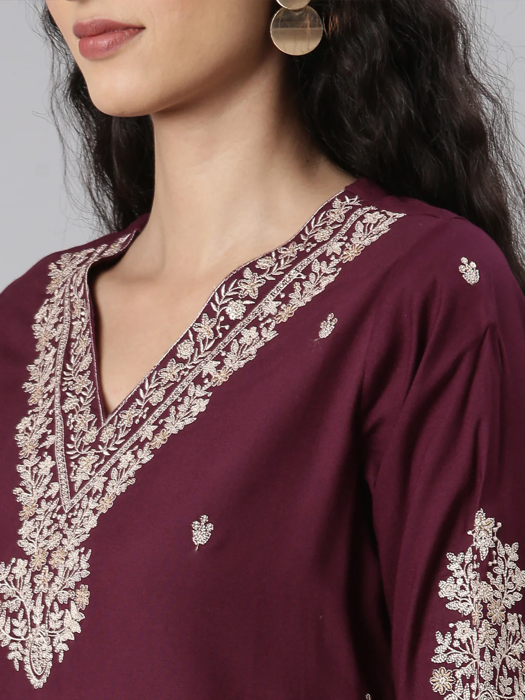 Neerus Purple Straight Casual Solid Kurta and Trouser with Dupatta - Image 5