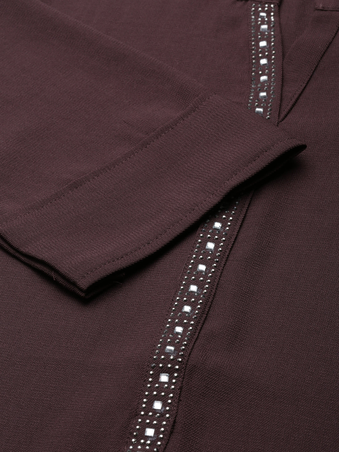 Neerus Purple Straight Solid Viscose Rayon Kurta - Image 5