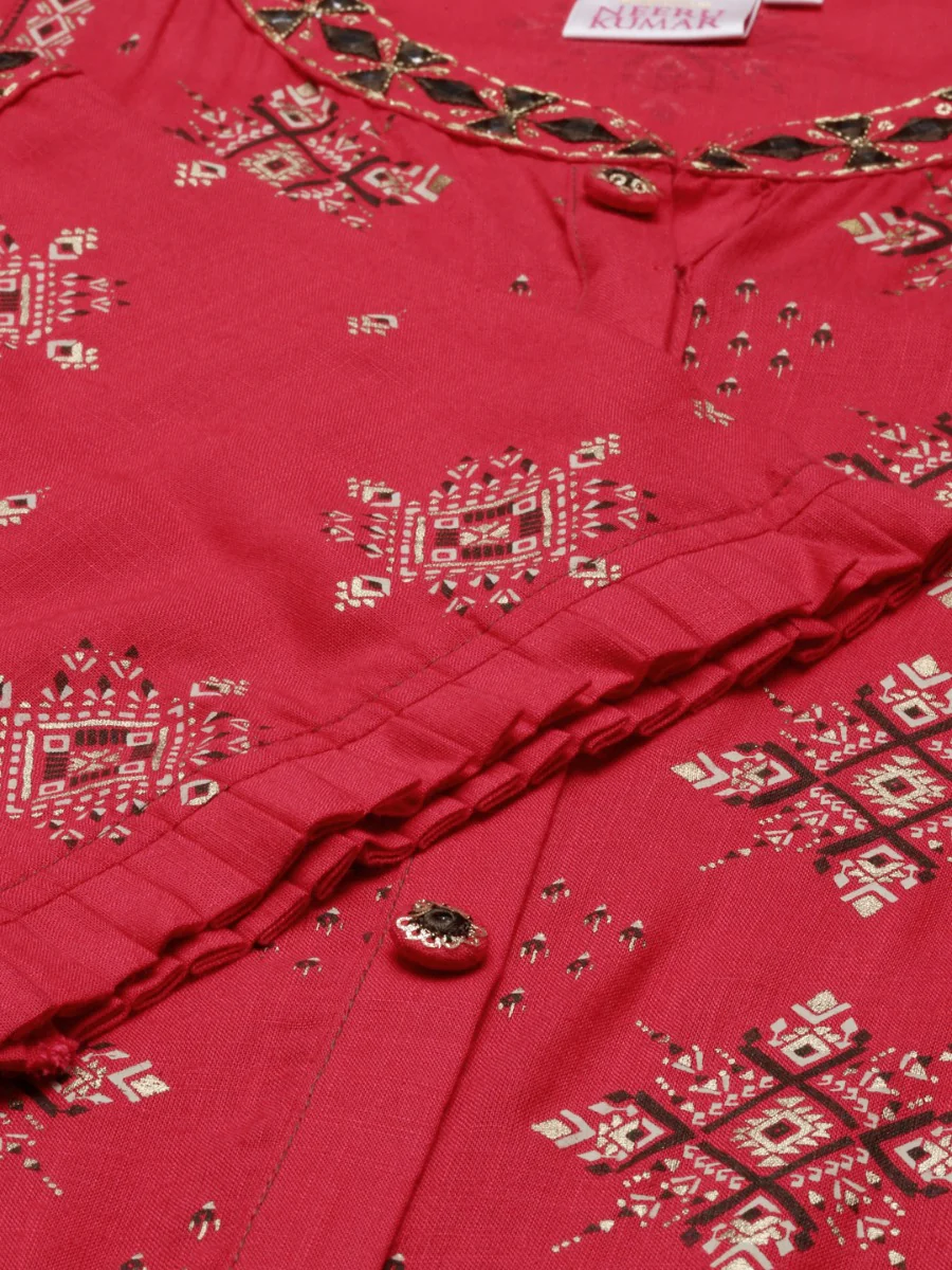 Neerus Rani Pink Color Slub Riyon Fabric Tunic - Image 4