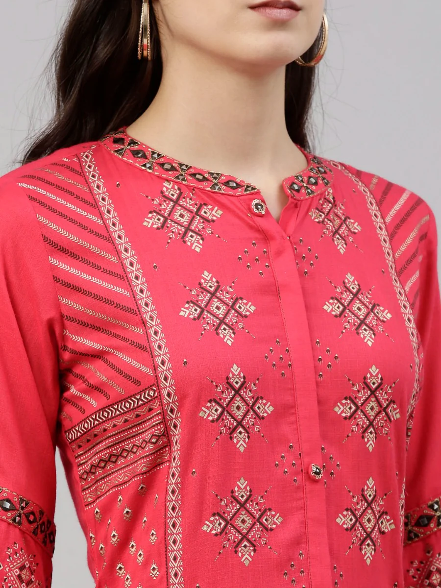 Neerus Rani Pink Color Slub Riyon Fabric Tunic - Image 8