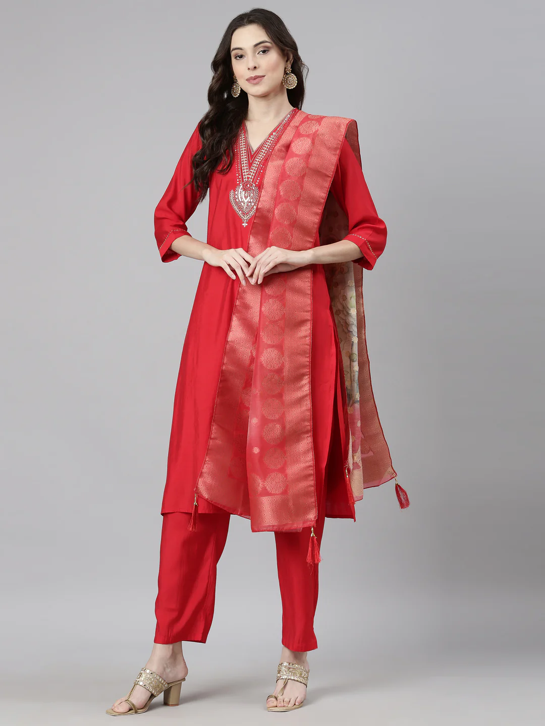 Neerus Red Casual Solid Straight Kurta and Trousers With Dupatta - Image 6