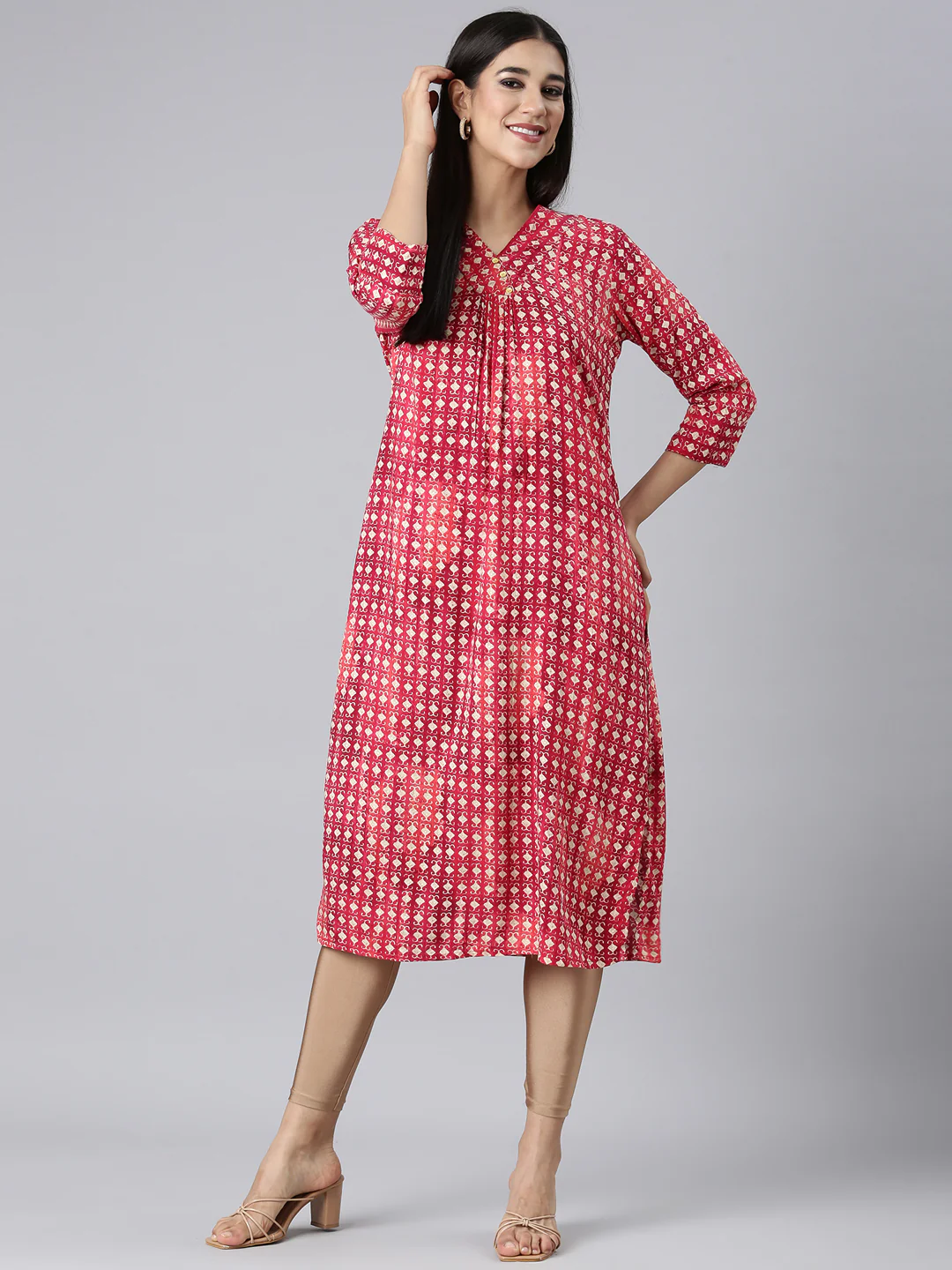 Neerus Red Casual Solid Straight Kurta - Image 5
