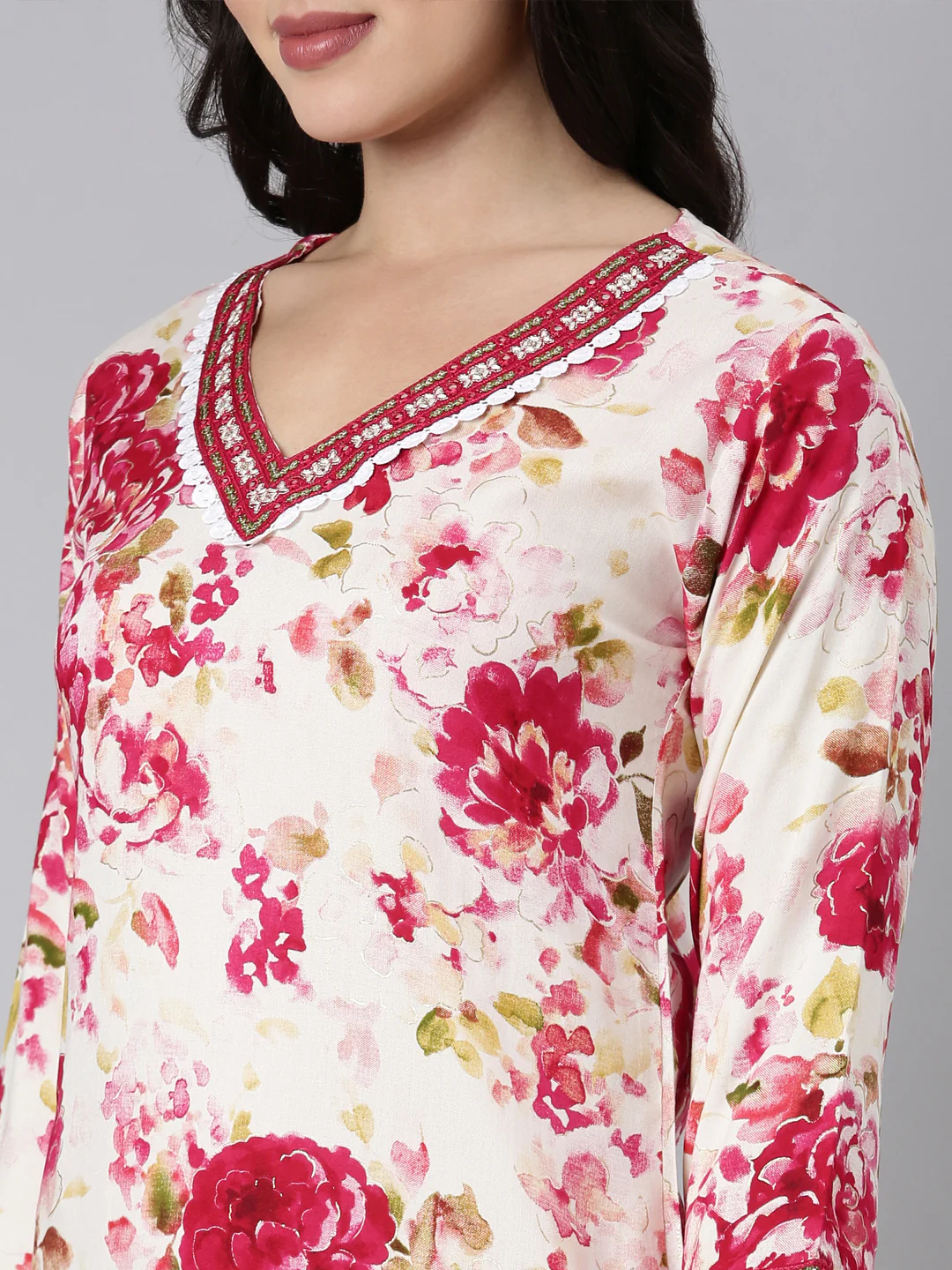 Neerus Red Panelled Straight Floral Kurta - Image 5