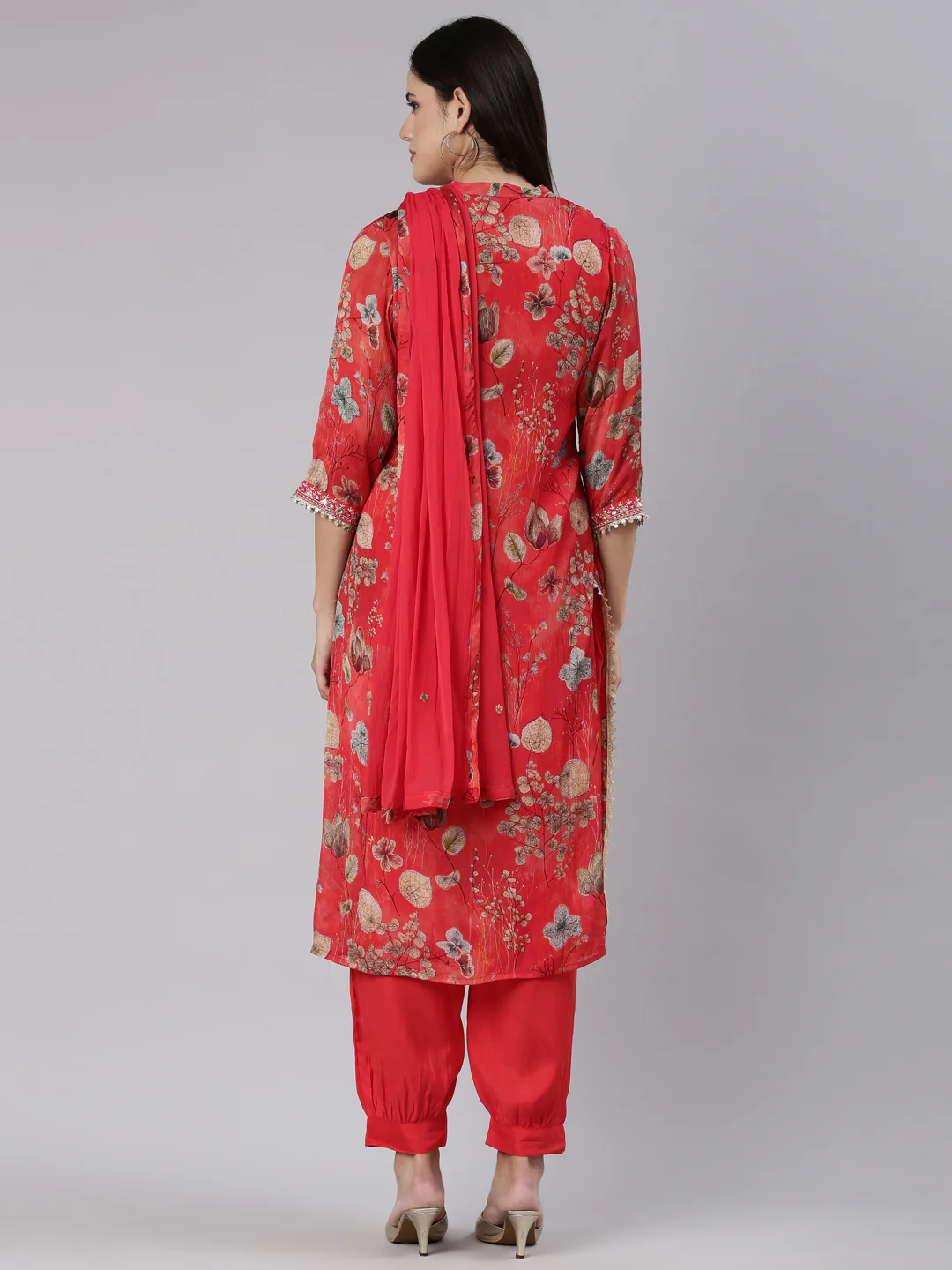Neerus Red Pleated Straight Printed Kurta And Salwar With Dupatta - Image 3