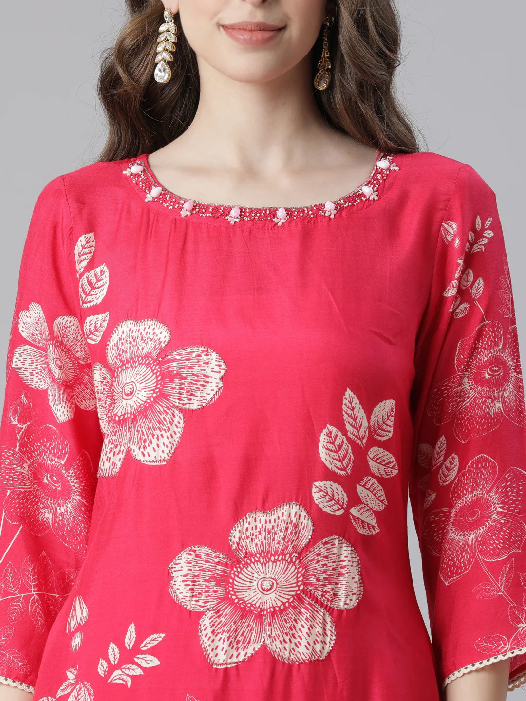 Neerus Red Printed Straight Kurta and Trousers With Dupatta - Image 2