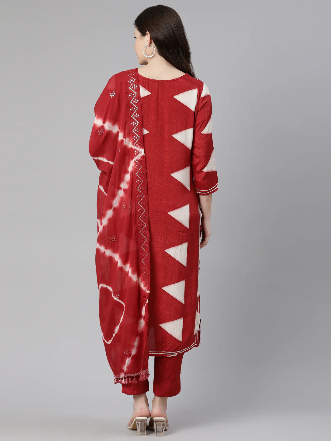 Neerus Red Regular Knee Length Solid Kurta Solid Trousers With Dupatta - Image 3