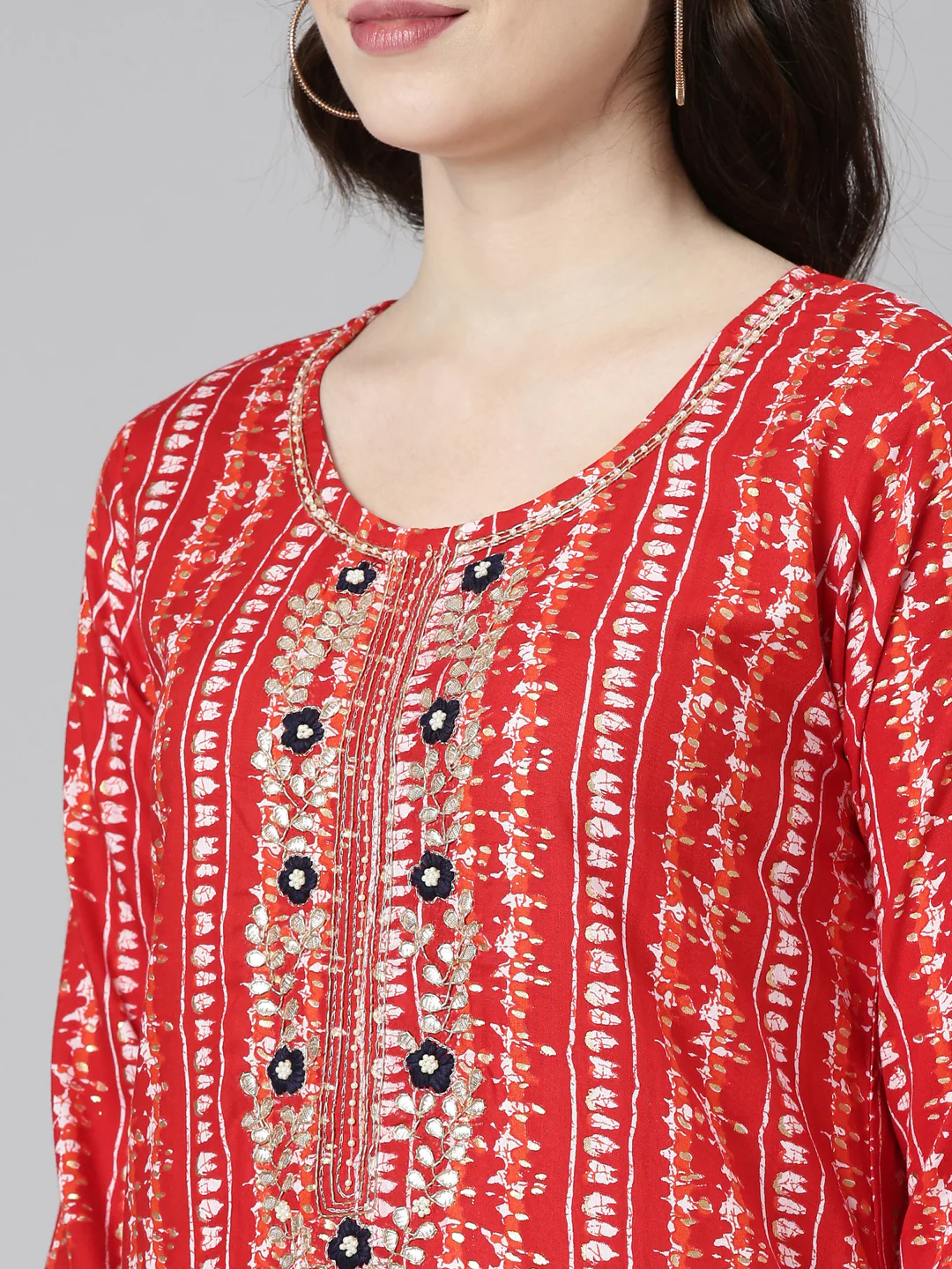 Neerus Red Regular Straight Printed Kurta And Palazzos With Dupatta - Image 4