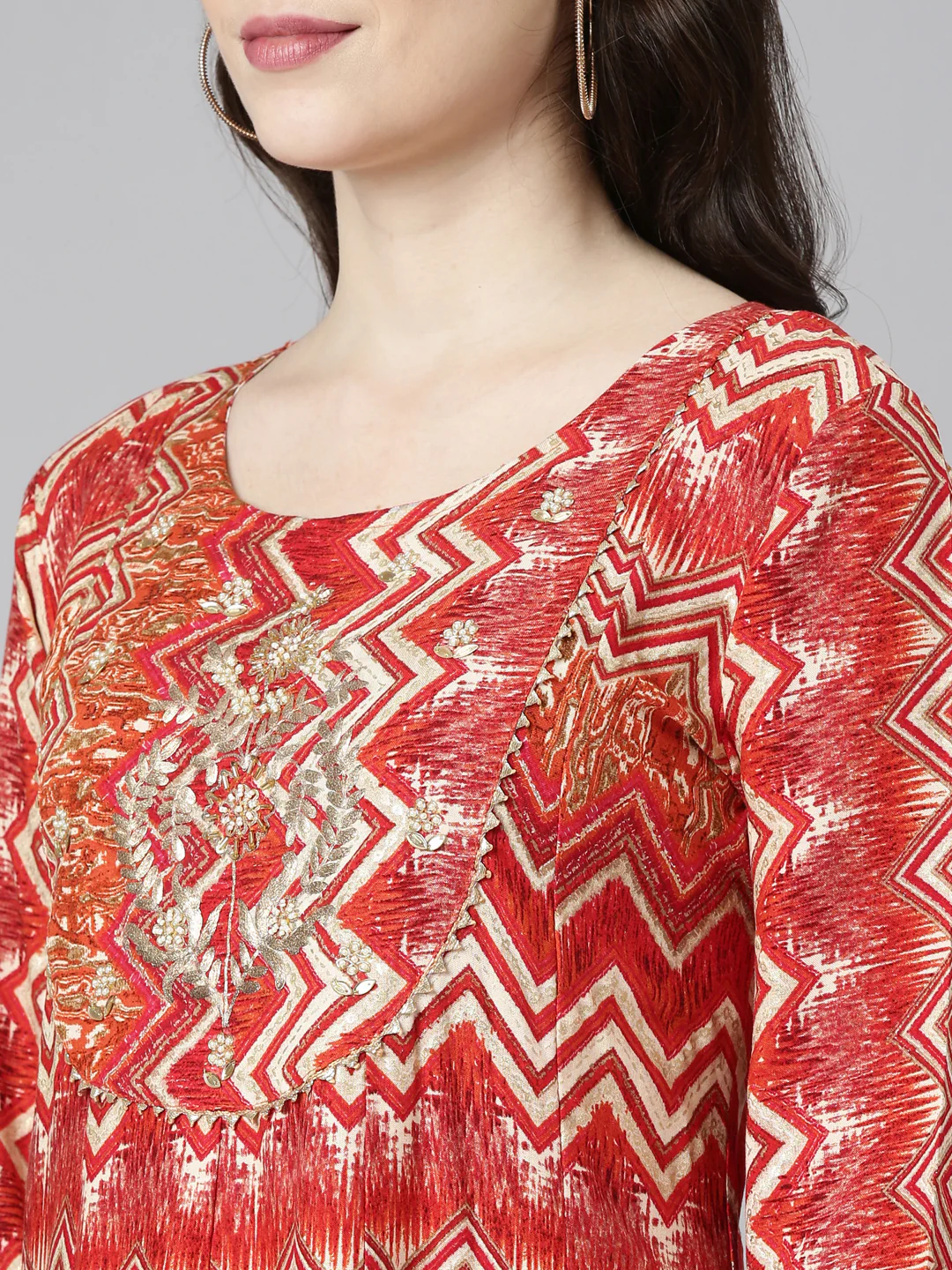 Neerus Red Regular Straight Printed Kurta And Sharara With Dupatta - Image 4