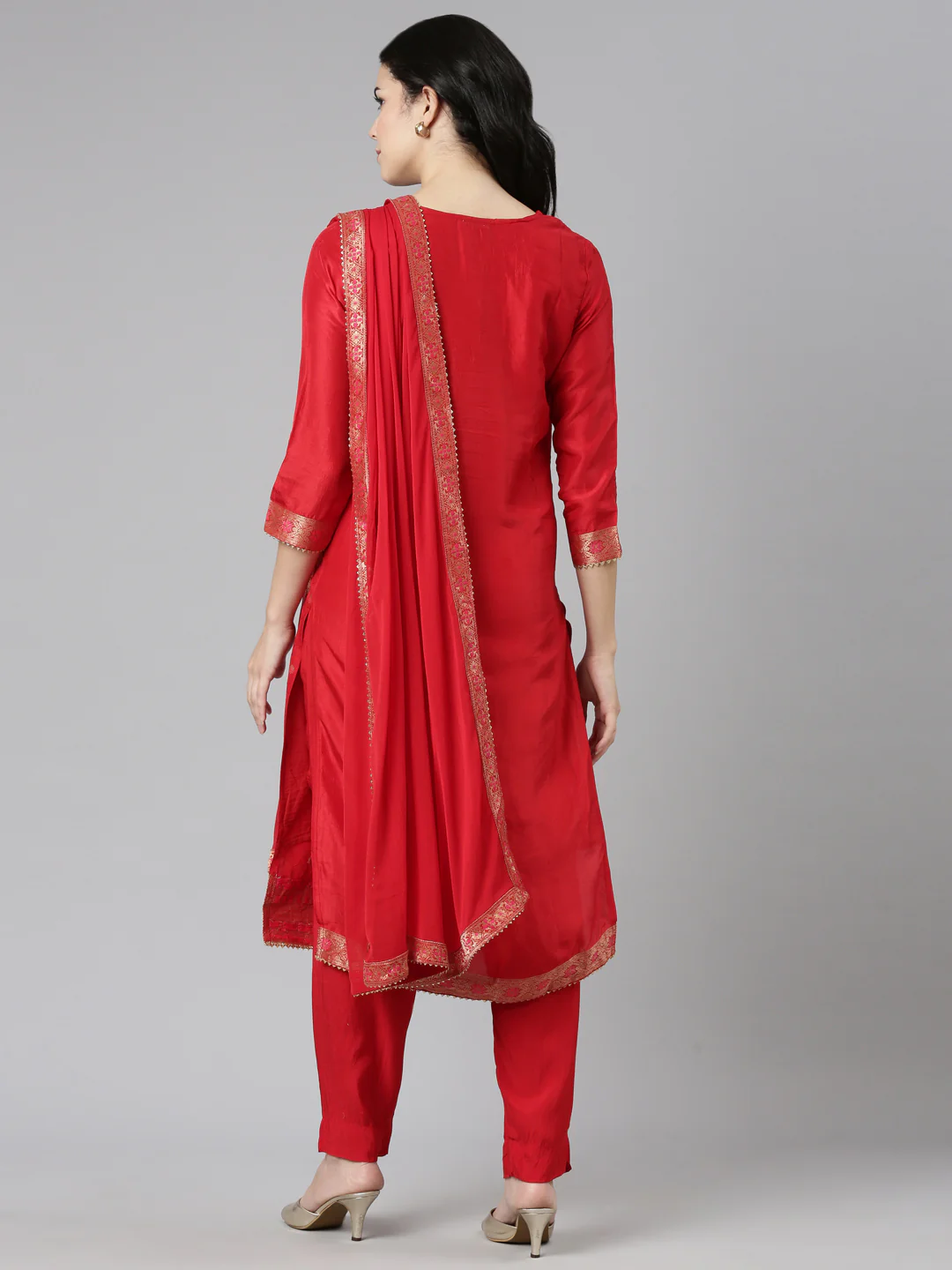 Neerus Red Regular Straight Printed Kurta And Trousers With Dupatta - Image 3