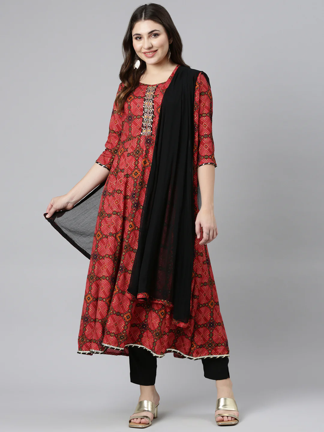 Neerus Red Regular Straight Printed Kurta And Trousers With Dupatta - Image 5