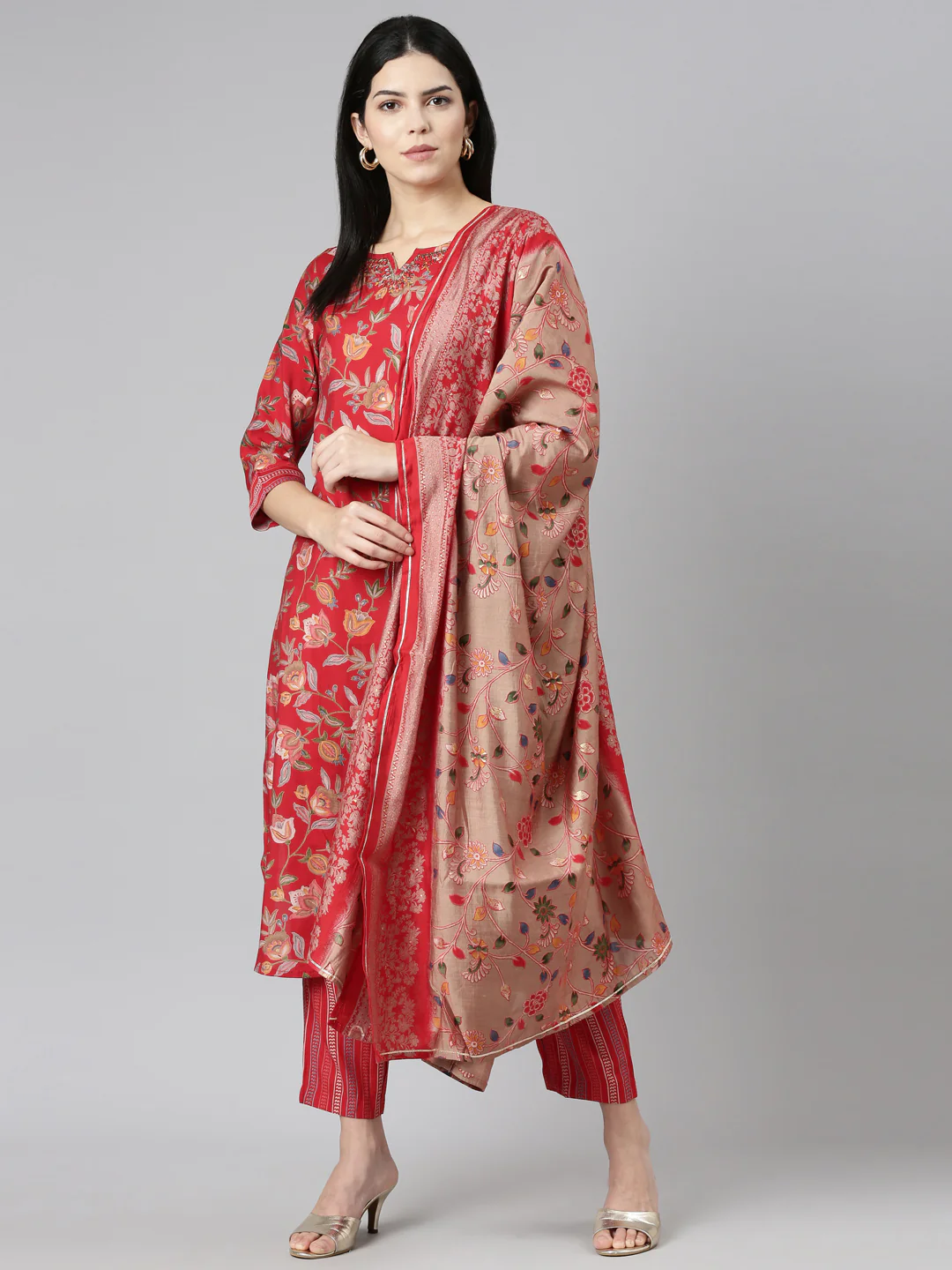 Neerus Red Regular Straight Printed Kurta And Trousers With Dupatta - Image 5