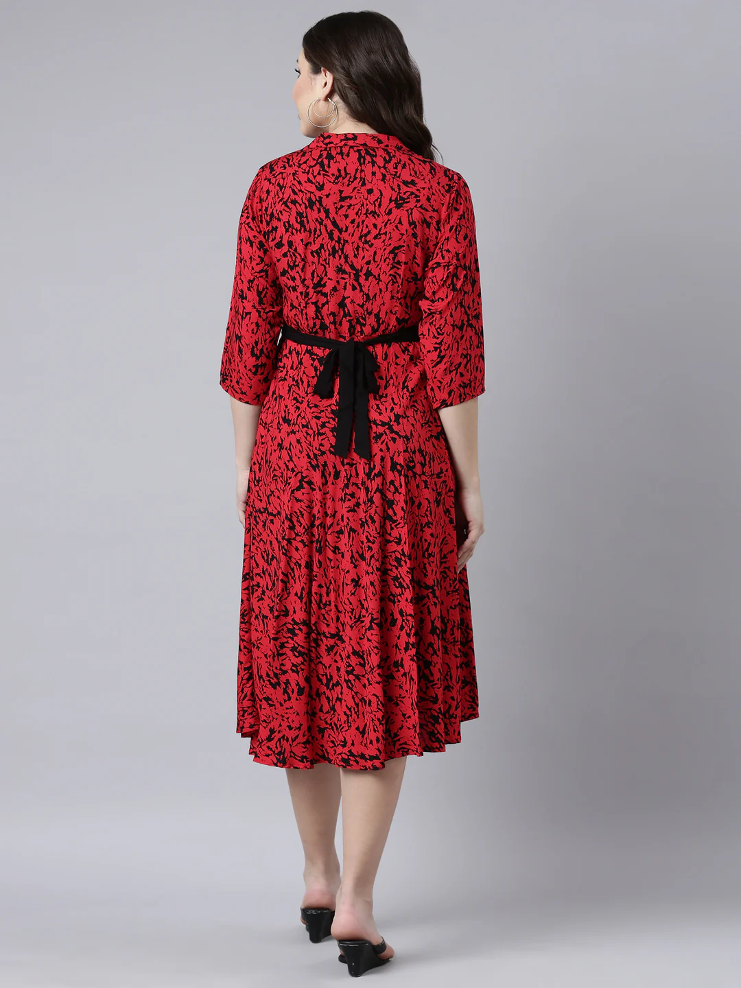 Neerus Red Straight Casual Floral Maxi Dresses - Image 3