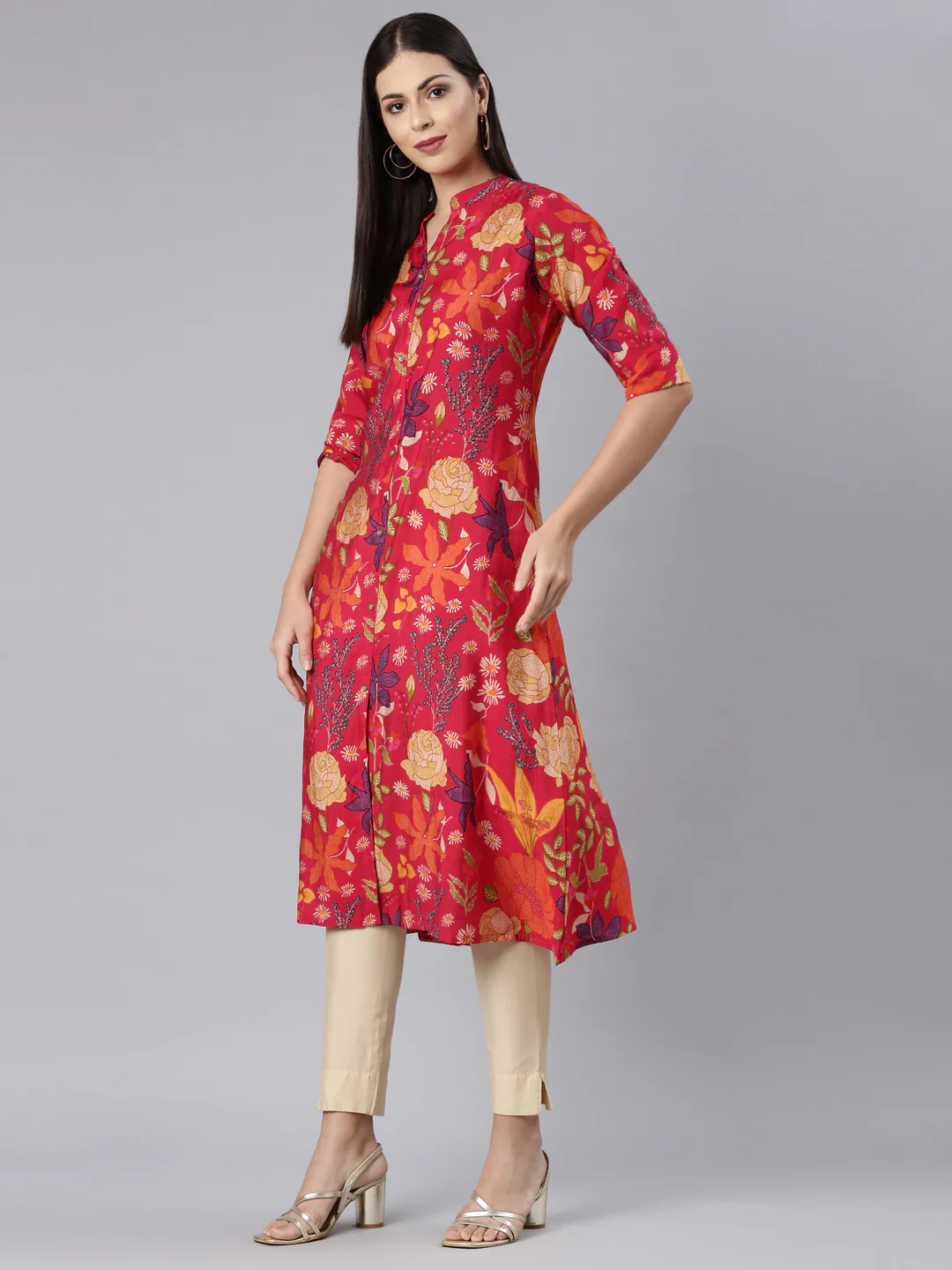 Neerus Red Straight Casual Floral Straight Kurta - Image 6