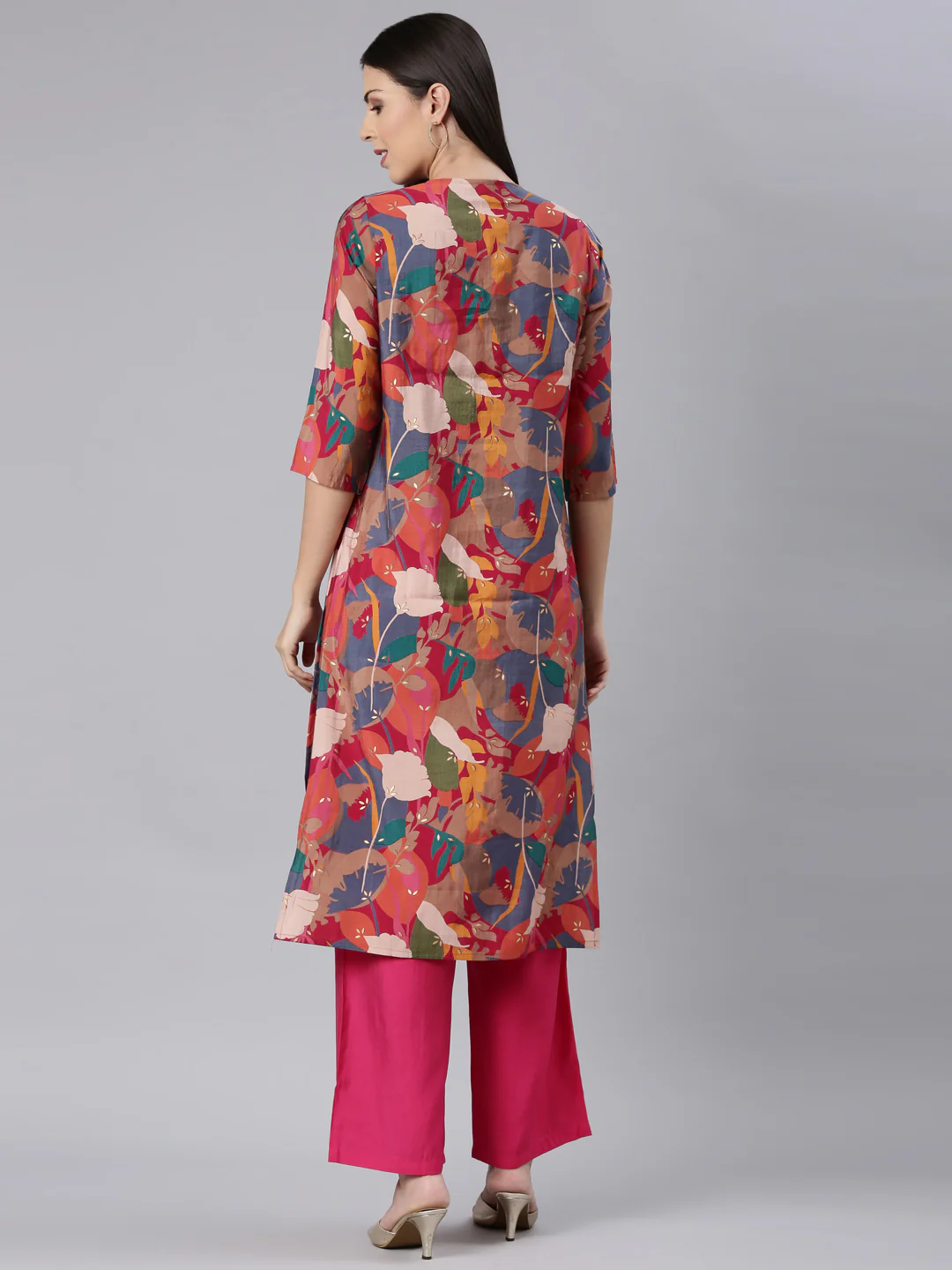 Neerus Red Straight Casual Floral Straight Kurta - Image 4