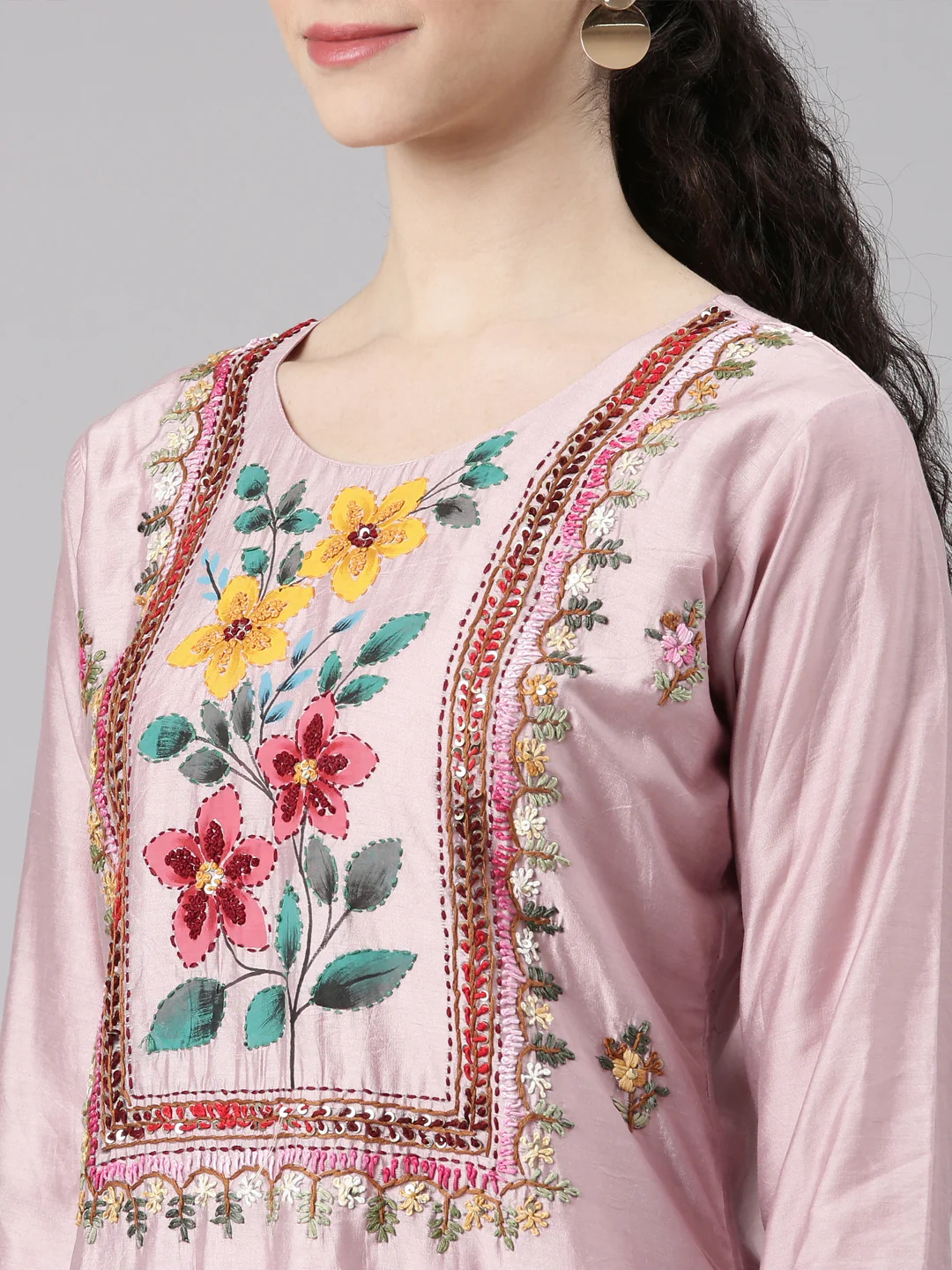 Neerus Red Straight Casual Solid Kurta and Trouser with Dupatta - Image 5