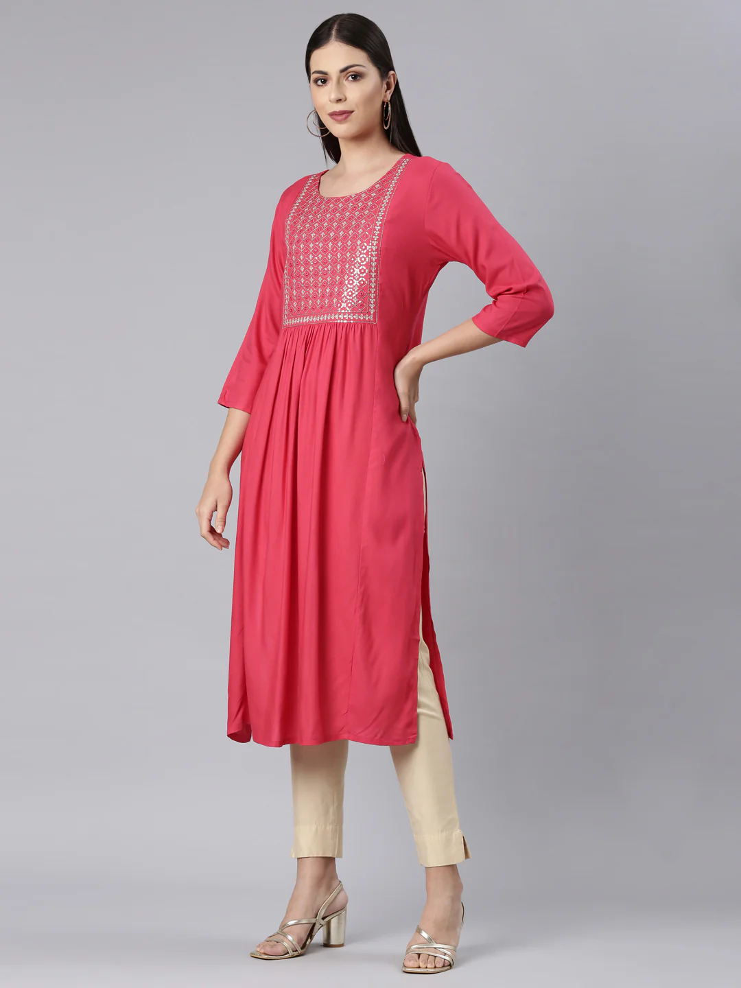 Neerus Red Straight Casual Solid Straight Kurta - Image 2