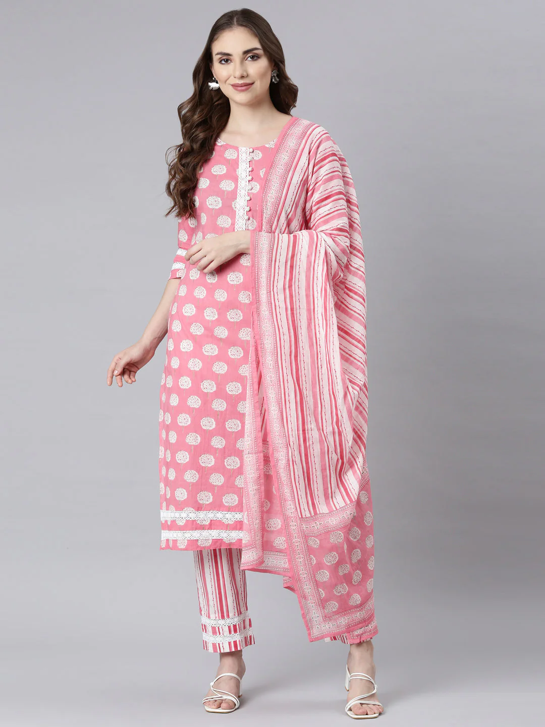 Neerus Rose Panelled Straight Floral Kurta And Trousers With Dupatta - Image 5