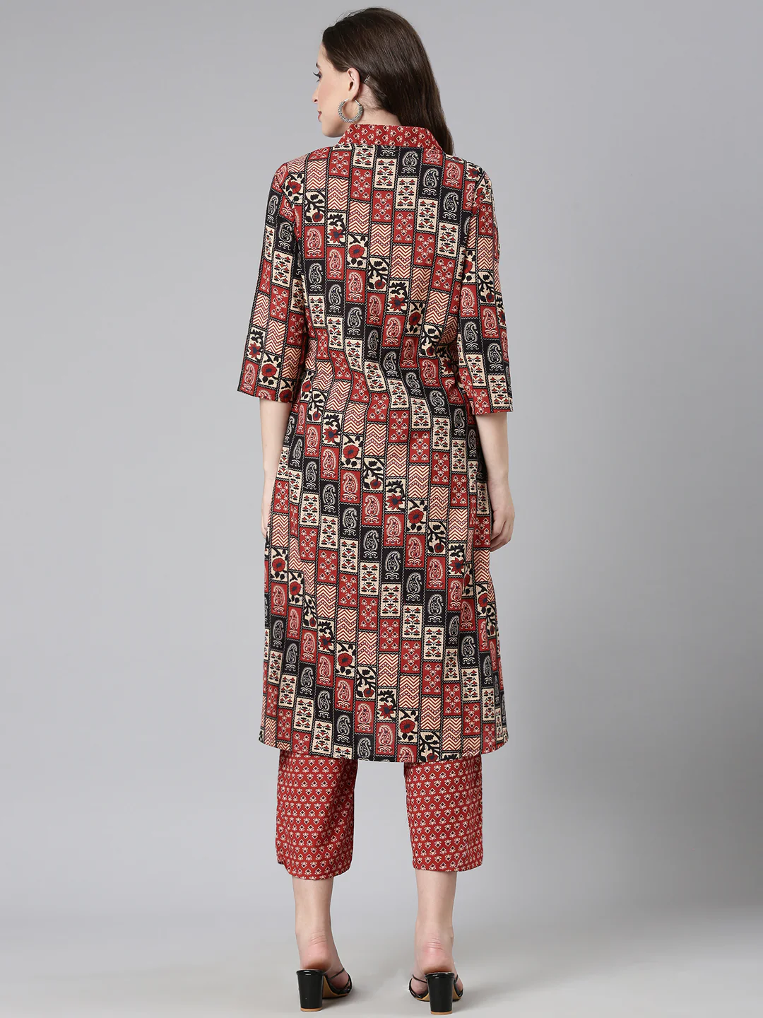 Neerus Rust Printed Straight Kurta and Trousers - Image 3