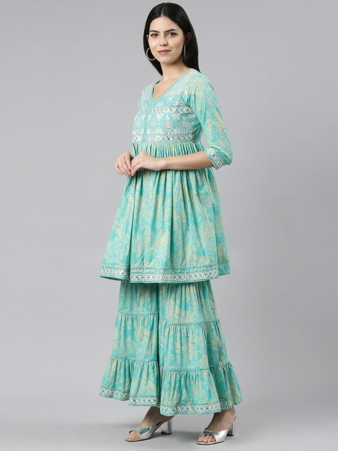 Neerus Sea Green Regular Straight Printed Kurta And Sharara With Dupatta - Image 2
